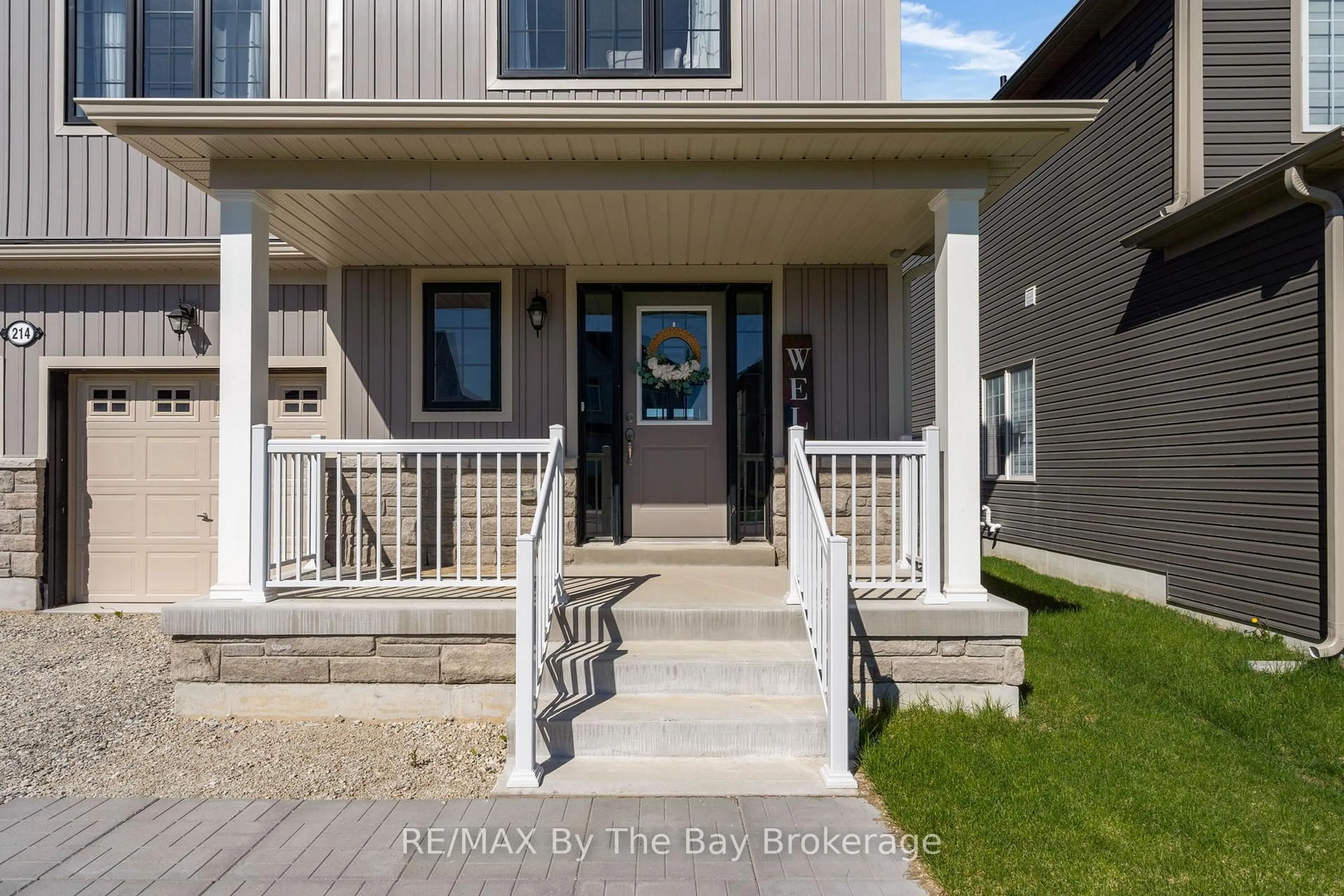 Unknown for 214 Cubitt St, Clearview Ontario L0M 1S0
