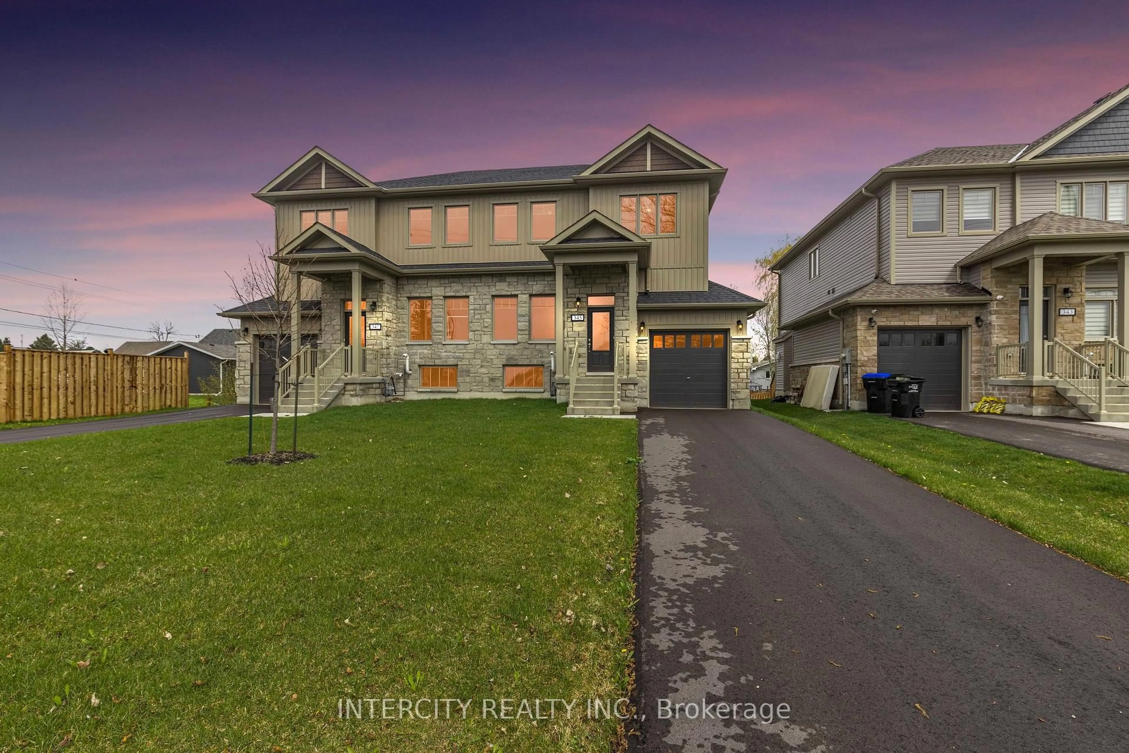 A pic from outside/outdoor area/front of a property/back of a property/a pic from drone, street for 345 Quebec St, Clearview Ontario L0M 1S0
