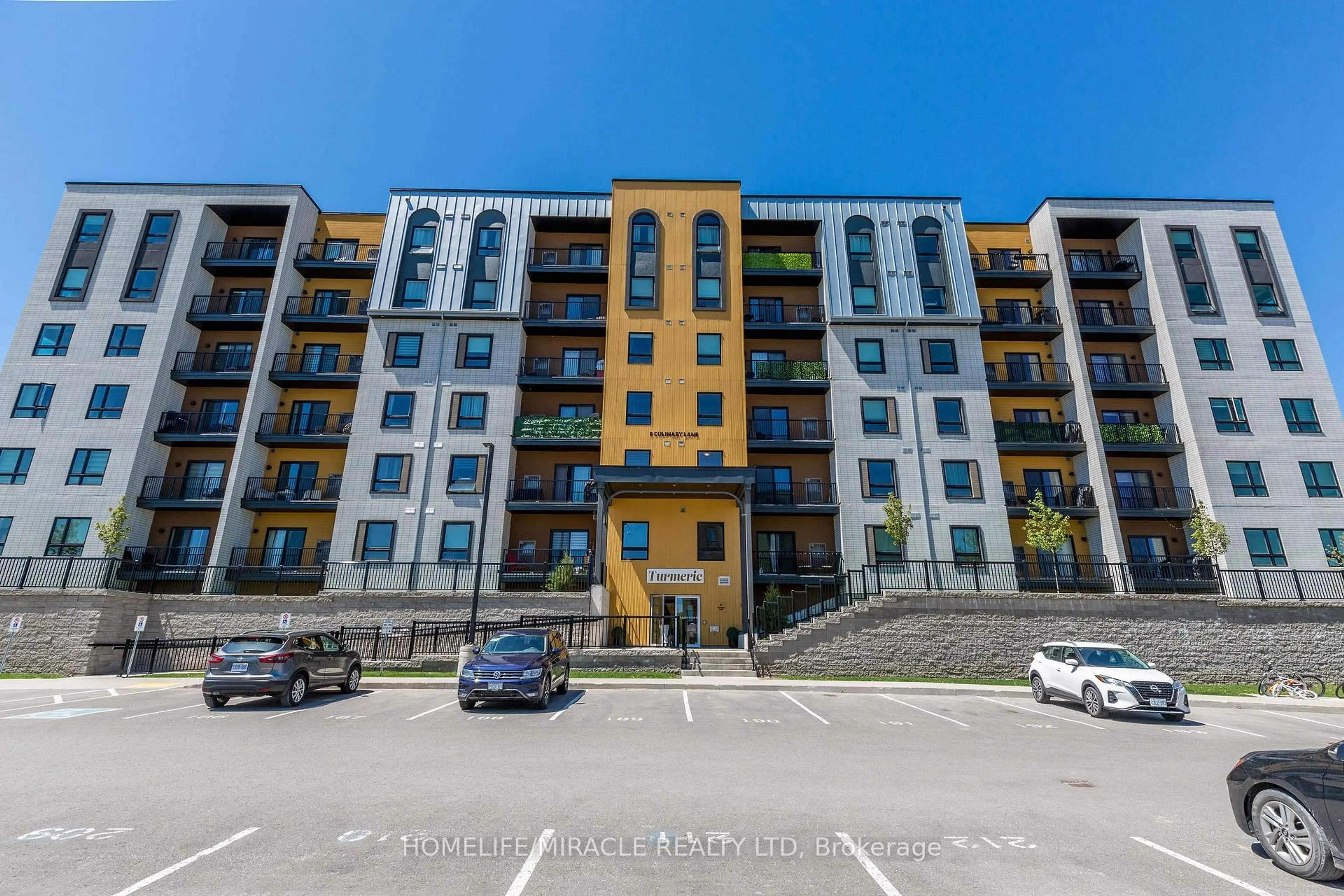 A pic from outside/outdoor area/front of a property/back of a property/a pic from drone, building for 8 Culinary Lane #207, Barrie Ontario L9J 0T2