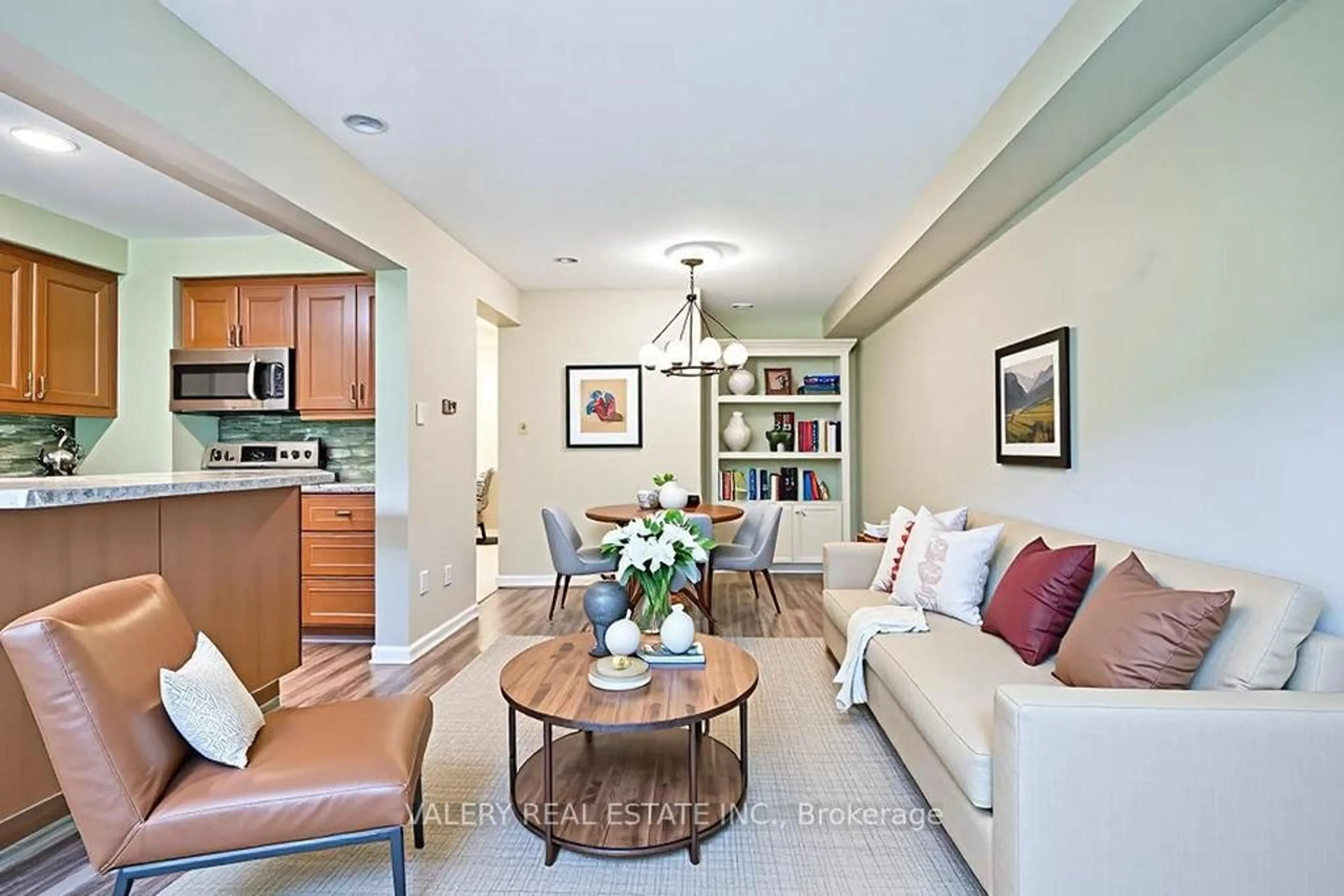Living room with furniture, unknown for 492 Laclie St #14, Orillia Ontario L3V 7V2