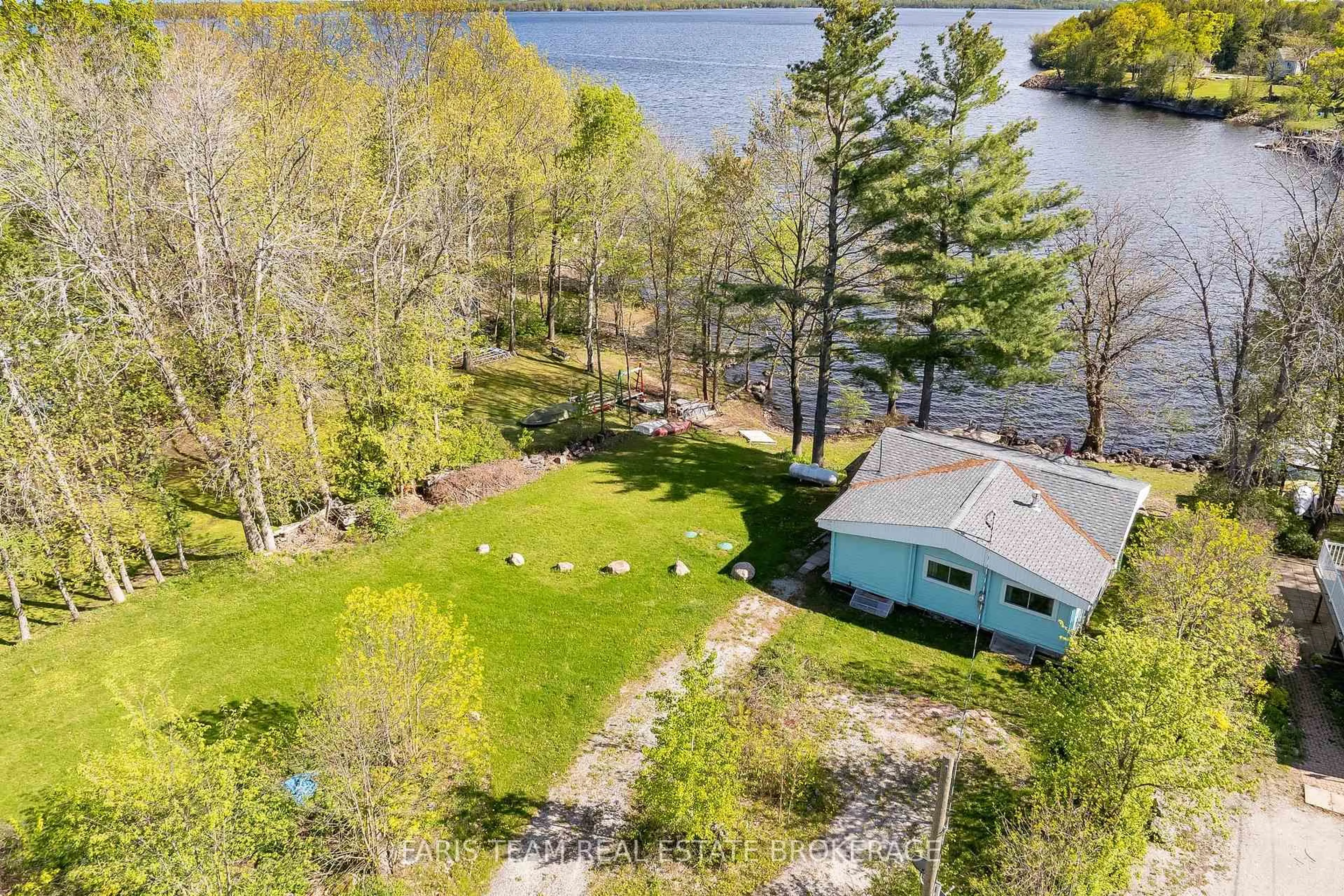 A pic from outside/outdoor area/front of a property/back of a property/a pic from drone, water/lake/river/ocean view for 3617 Southwood Beach Blvd, Ramara Ontario L0K 2B0