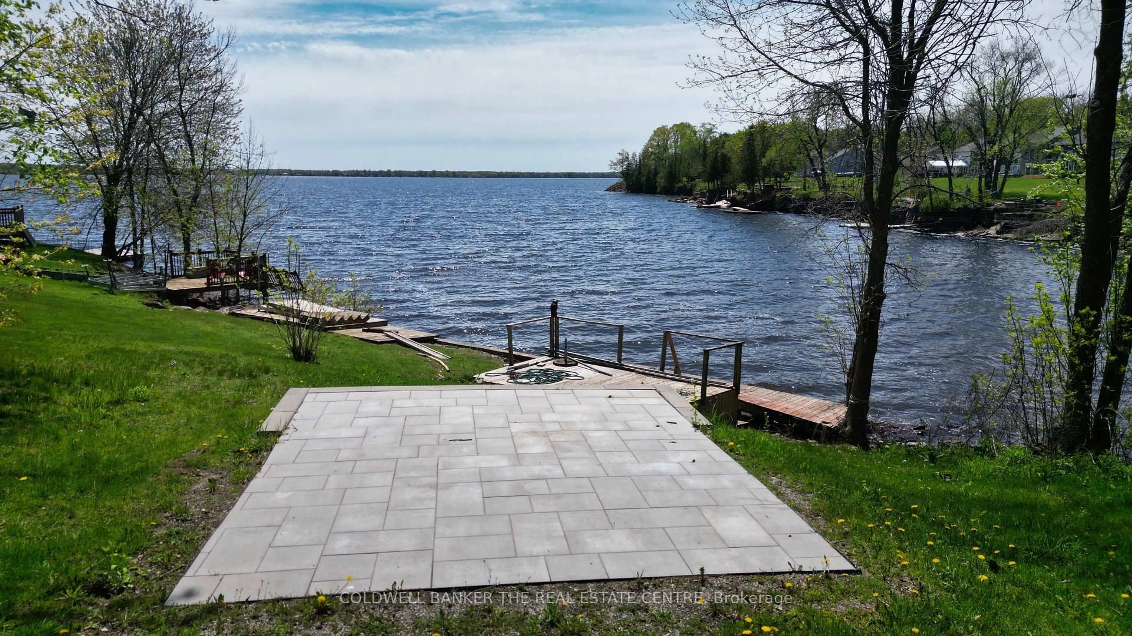 Patio, water/lake/river/ocean view for 3637 SOUTHWOOD BEACH Blvd, Ramara Ontario L0K 2B0