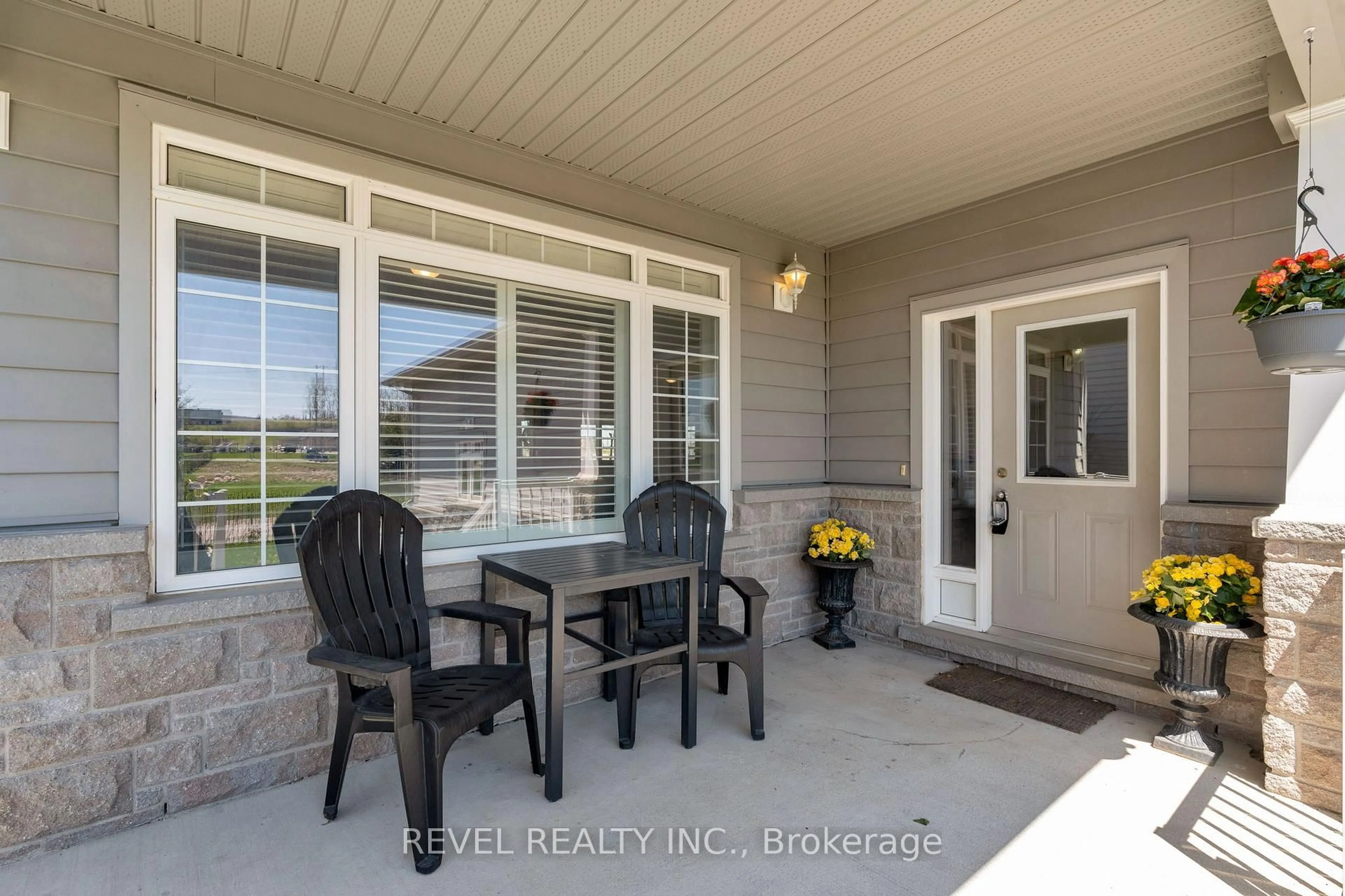 Patio, water/lake/river/ocean view for 3123 Stone Ridge Blvd, Orillia Ontario L3V 0A2