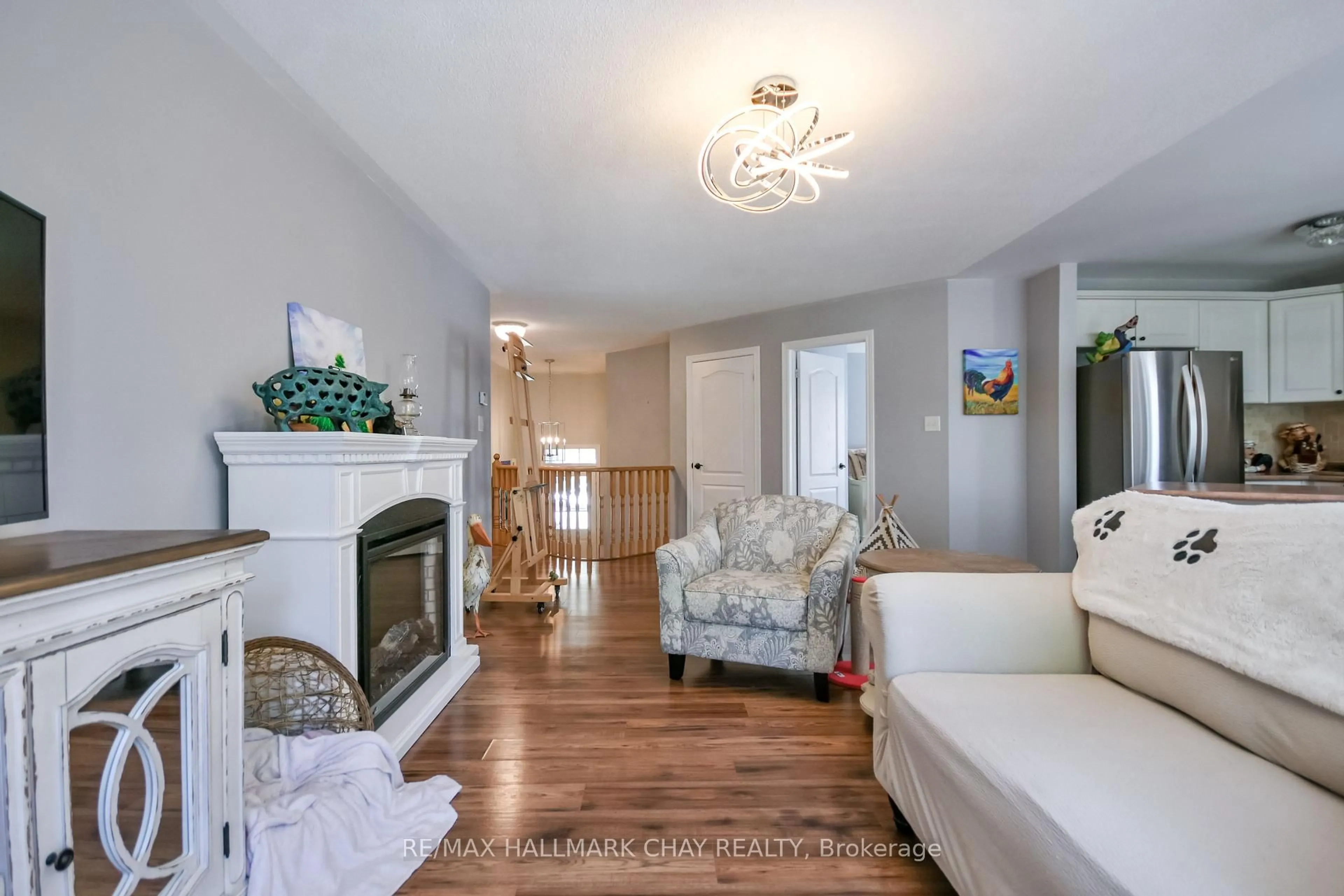 Living room with furniture, unknown for 31 Princess Point Dr, Wasaga Beach Ontario L9Z 3C2