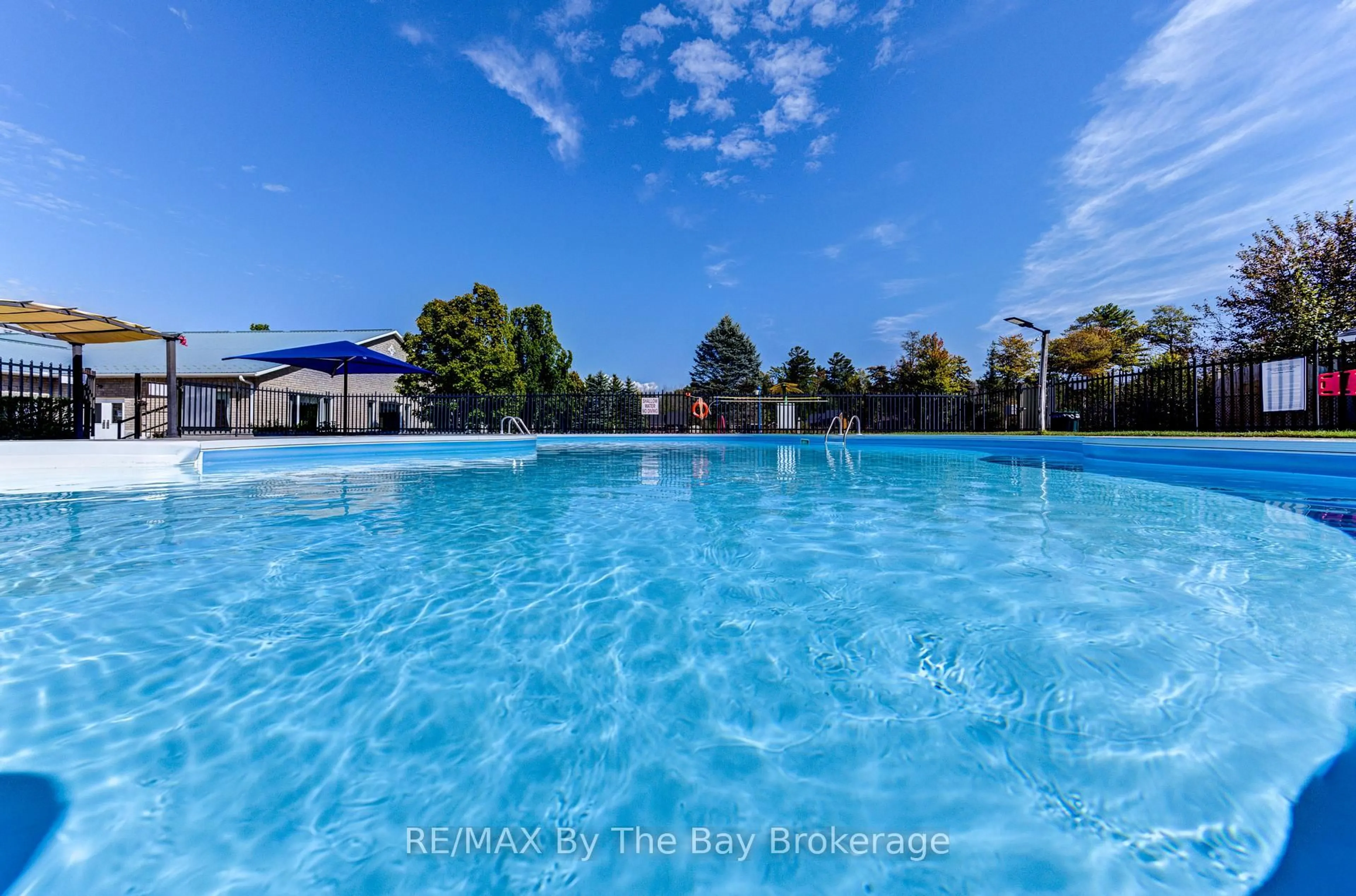 Pool for 14 KENORA Tr, Wasaga Beach Ontario L9Z 1X7