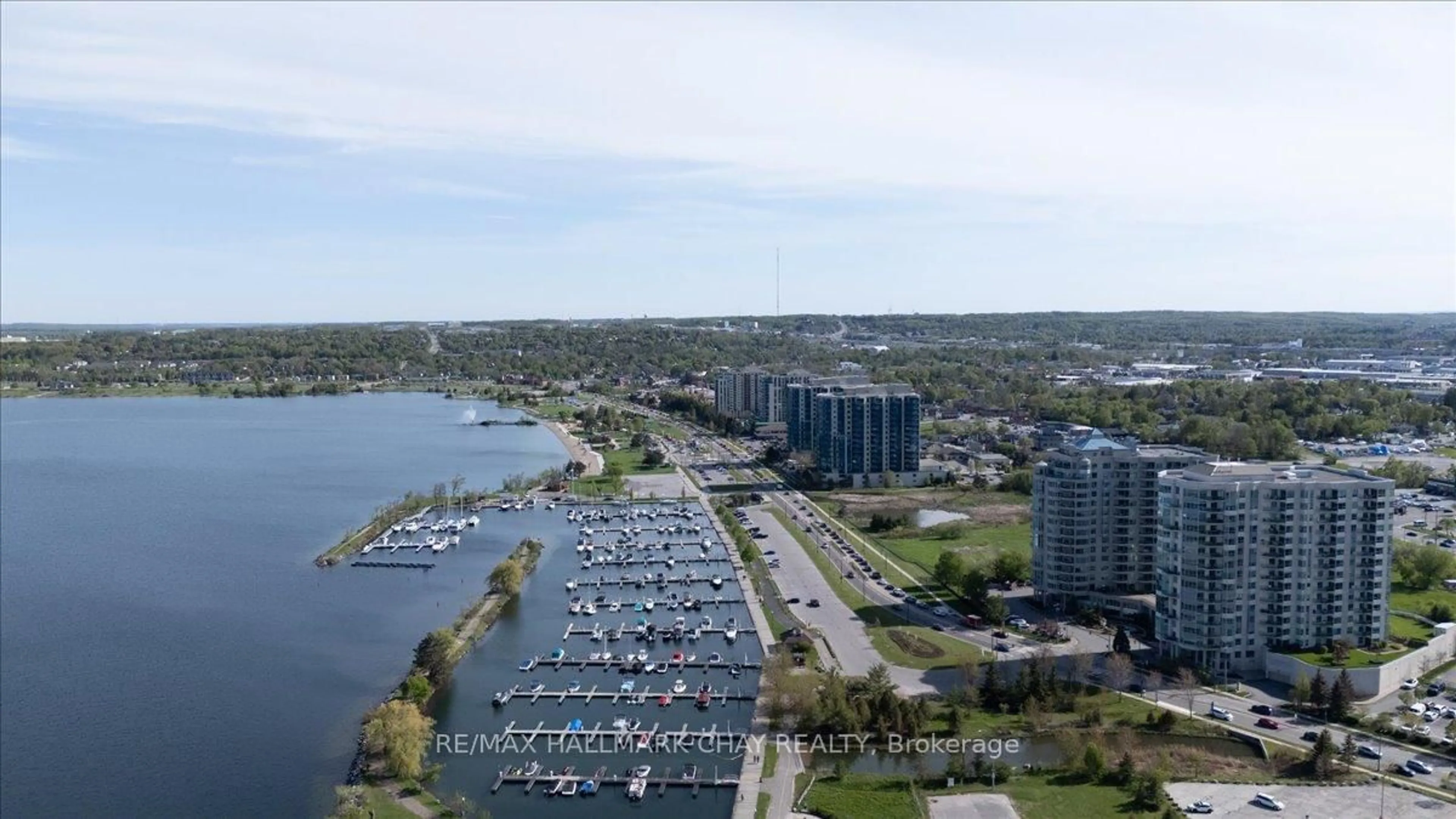 A pic from outside/outdoor area/front of a property/back of a property/a pic from drone, water/lake/river/ocean view for 2 Toronto St #1409, Barrie Ontario L4N 9R2