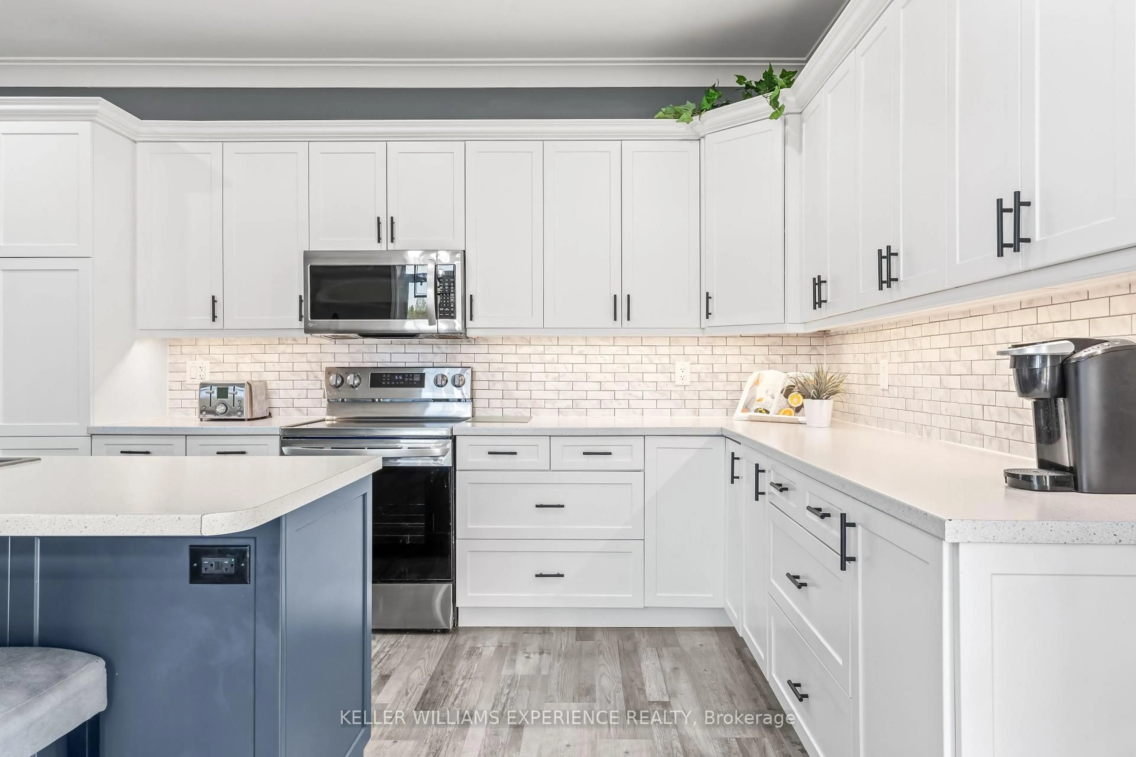 Open concept kitchen, ceramic/tile floor for 1600 Concession M & N Rd, Ramara Ontario L0K 2B0