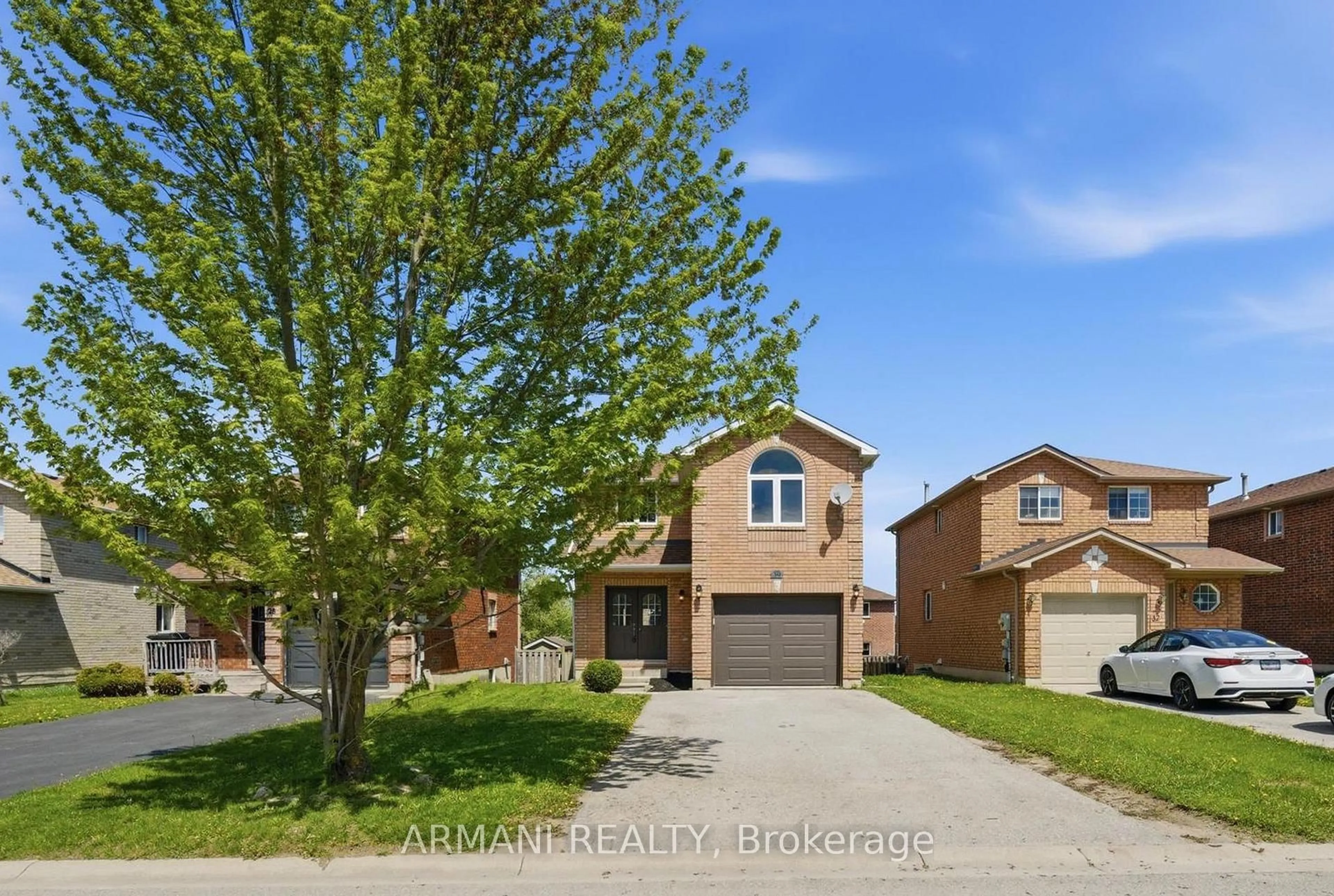 Home with brick exterior material, street for 30 Booth Lane, Barrie Ontario L4N 0S4