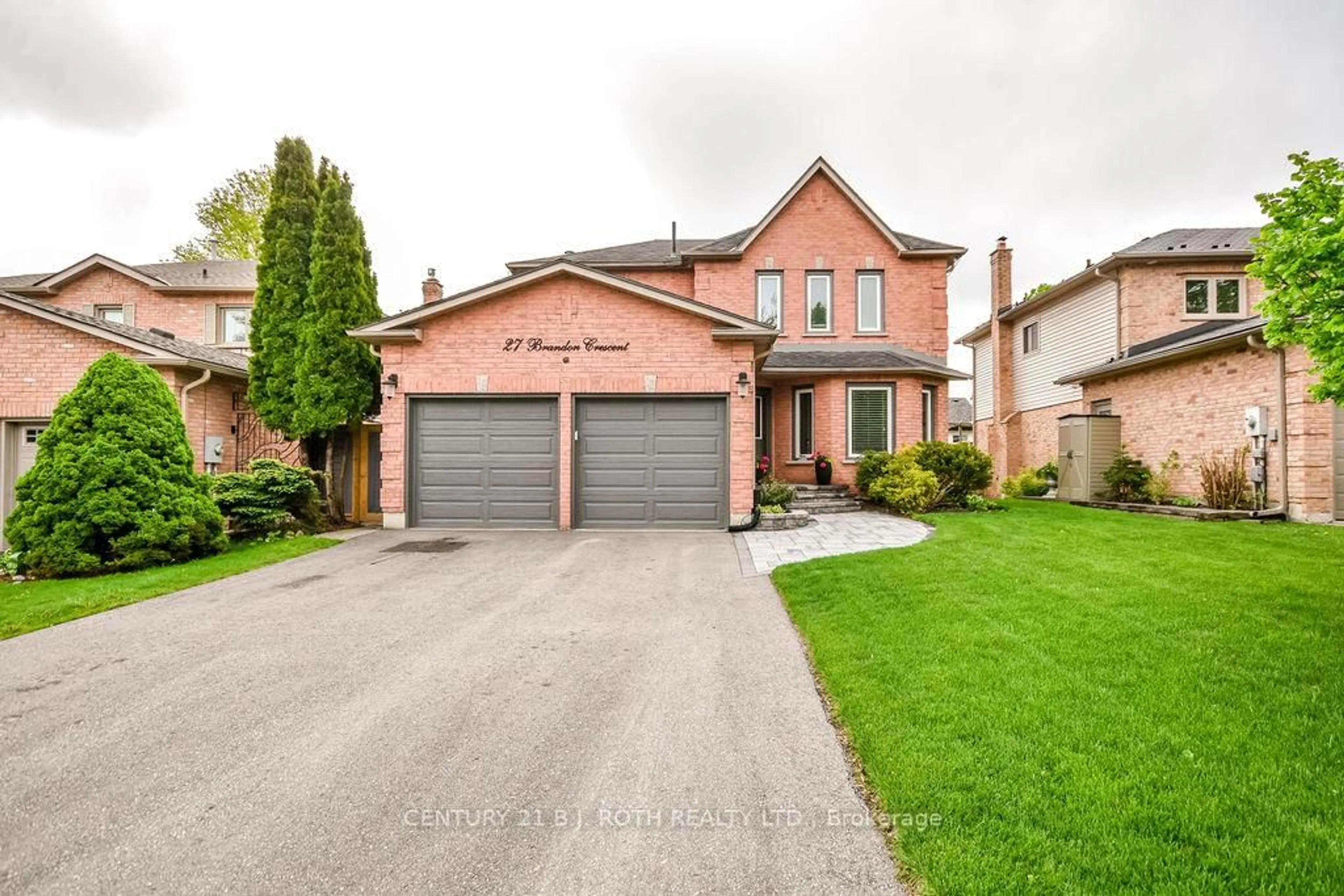 Home with brick exterior material, street for 27 BRANDON Cres, Orillia Ontario L3V 7P6
