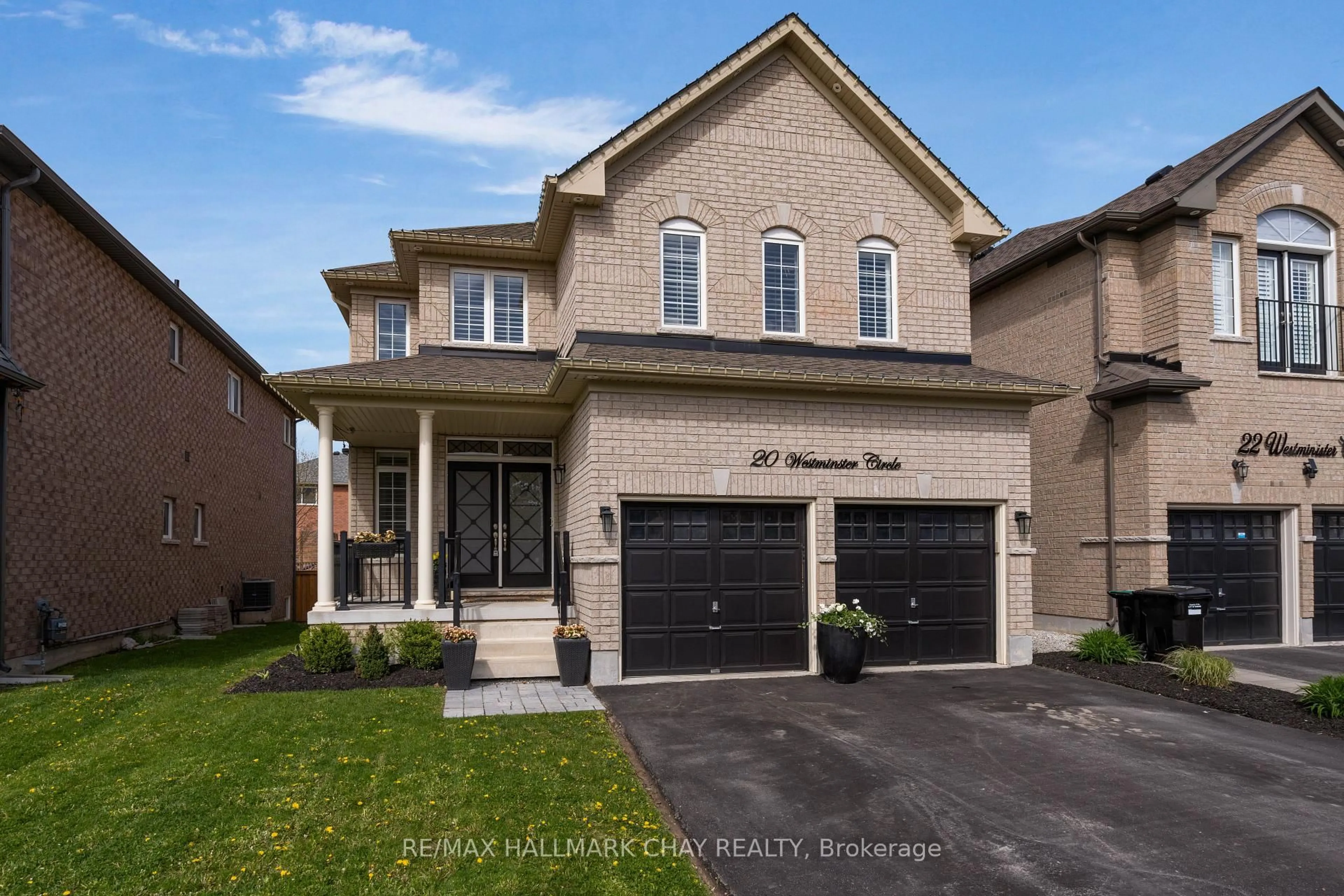 Home with brick exterior material, street for 20 Westminster Circ, Barrie Ontario L4M 0A3