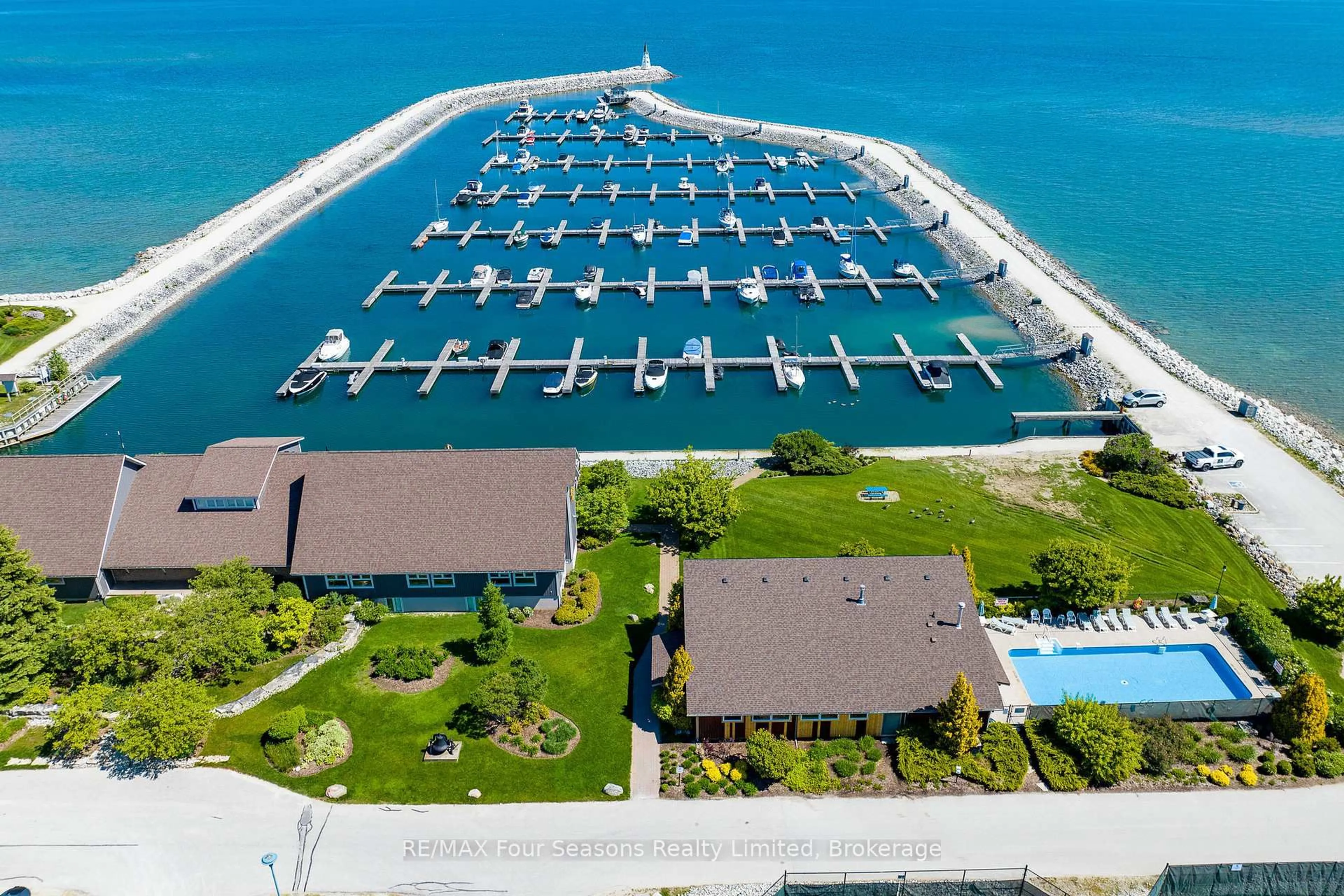 A pic from outside/outdoor area/front of a property/back of a property/a pic from drone, water/lake/river/ocean view for 373 MARINERS Way, Collingwood Ontario L9Y 5C7