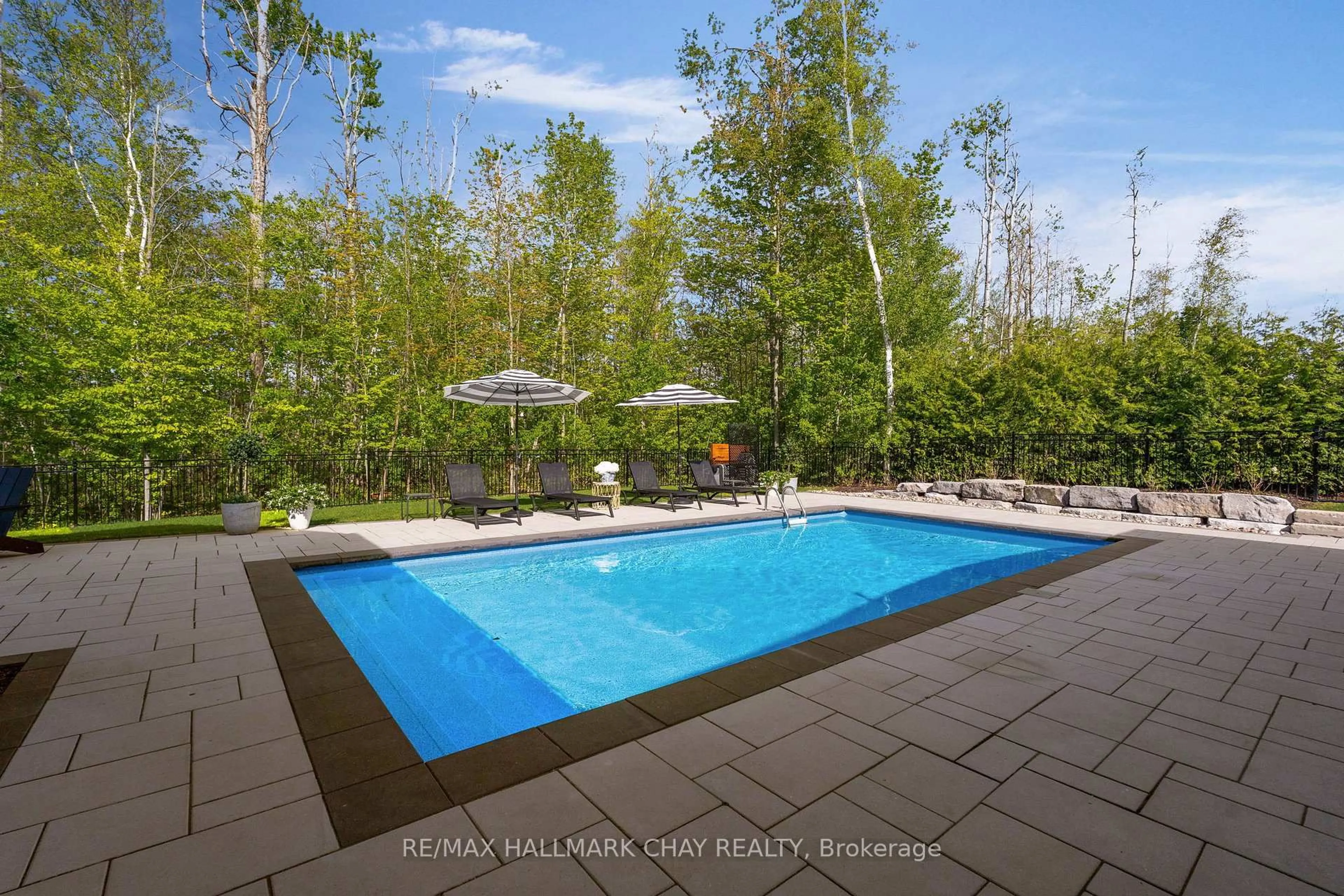 Pool for 11 Byers St, Springwater Ontario L9X 2A3