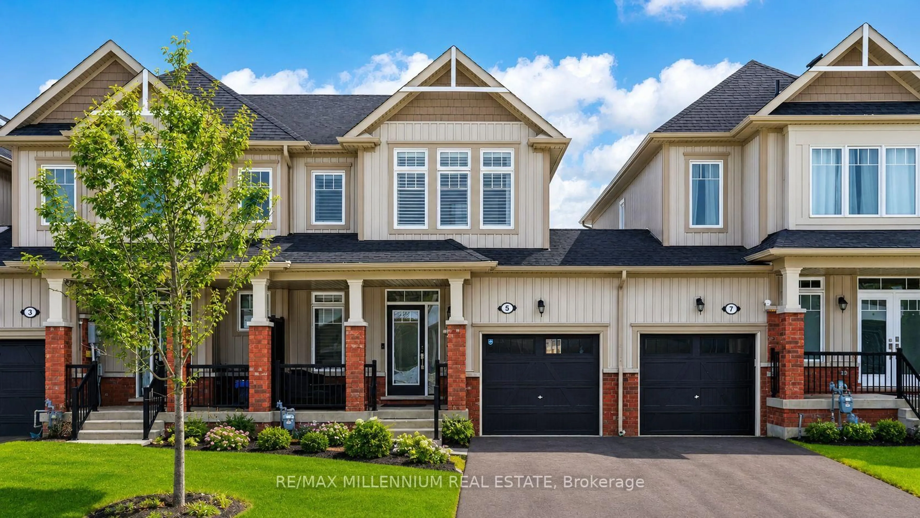Home with brick exterior material, street for 5 Barfoot St, Collingwood Ontario L6Y 3Y7