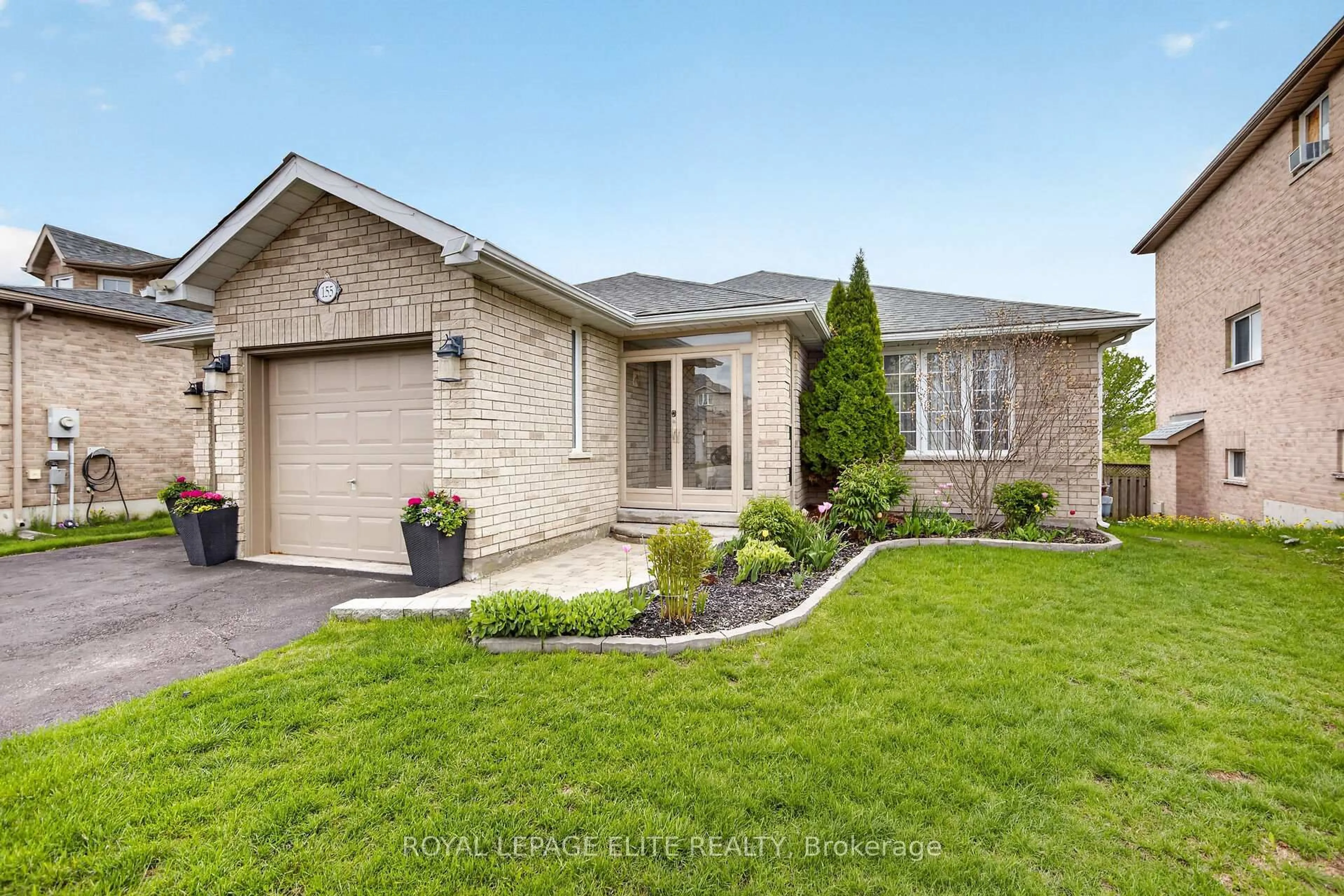 Home with brick exterior material, street for 155 Pringle Dr, Barrie Ontario L4N 0R3