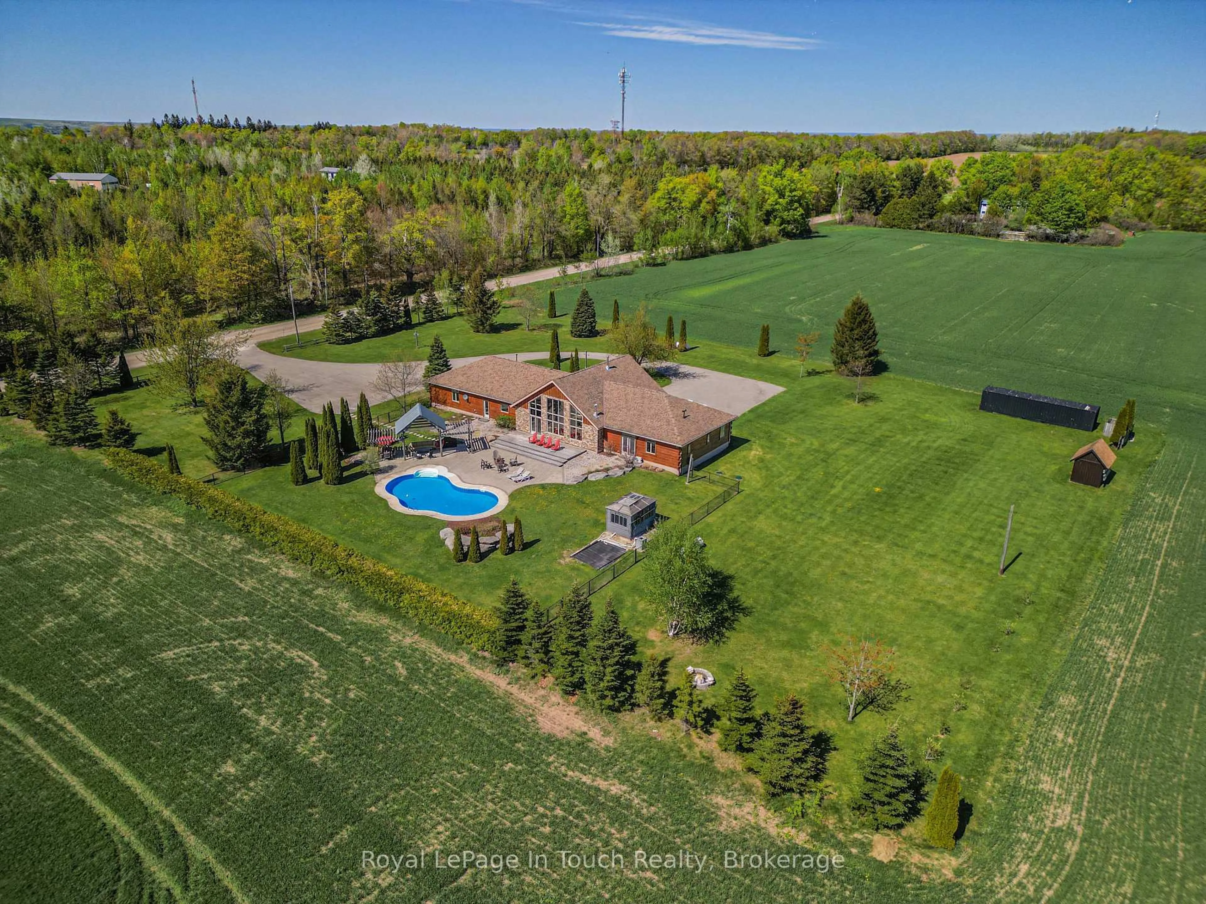 A pic from outside/outdoor area/front of a property/back of a property/a pic from drone, water/lake/river/ocean view for 79 Old School House Rd, Tiny Ontario L0L 2J0