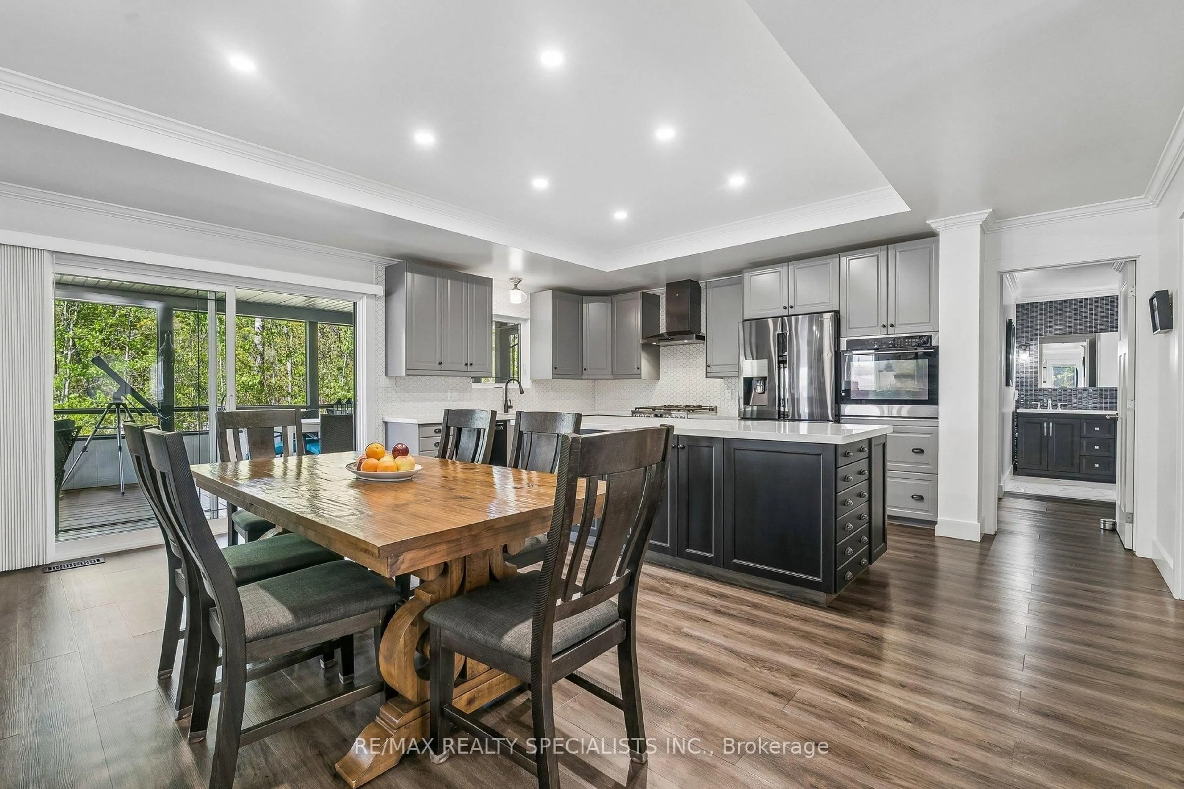 Open concept kitchen, unknown for 2531 Baguley Rd, Severn Ontario L0K 1E0