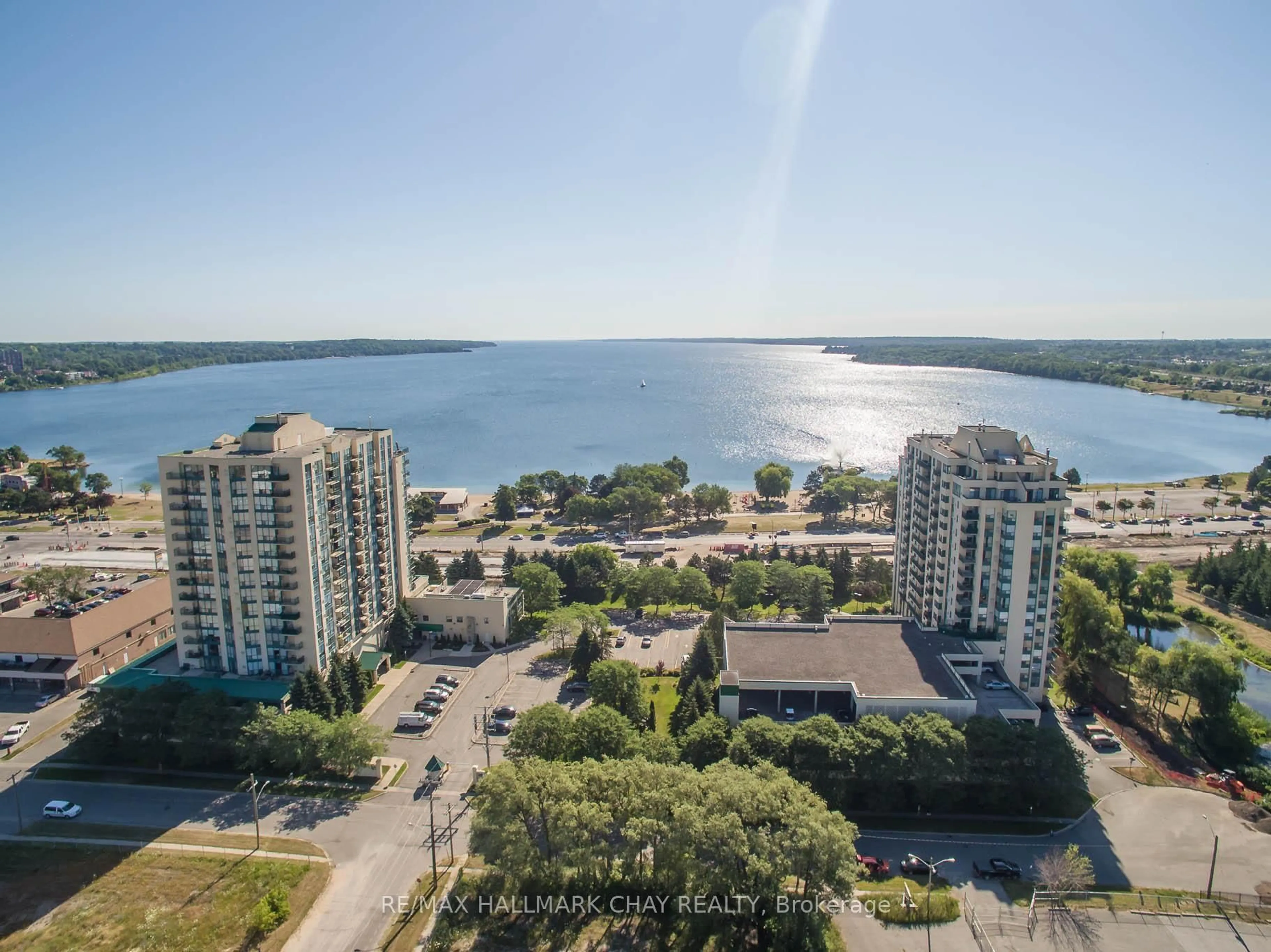 A pic from outside/outdoor area/front of a property/back of a property/a pic from drone, water/lake/river/ocean view for 75 Ellen St #1107, Barrie Ontario L4N 7R6