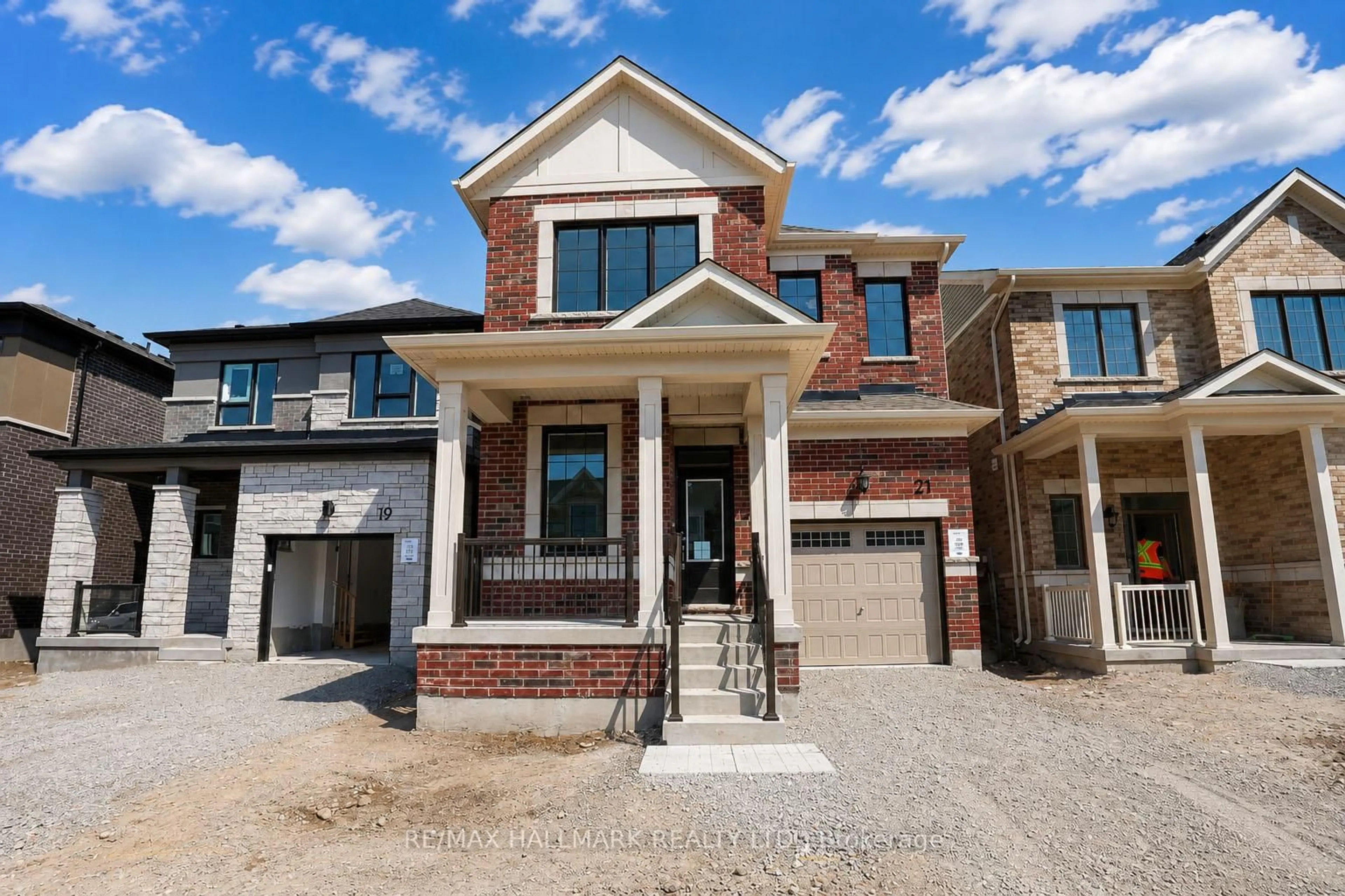 Home with brick exterior material, street for 21 Foxley Hts, Barrie Ontario L9J 1A6