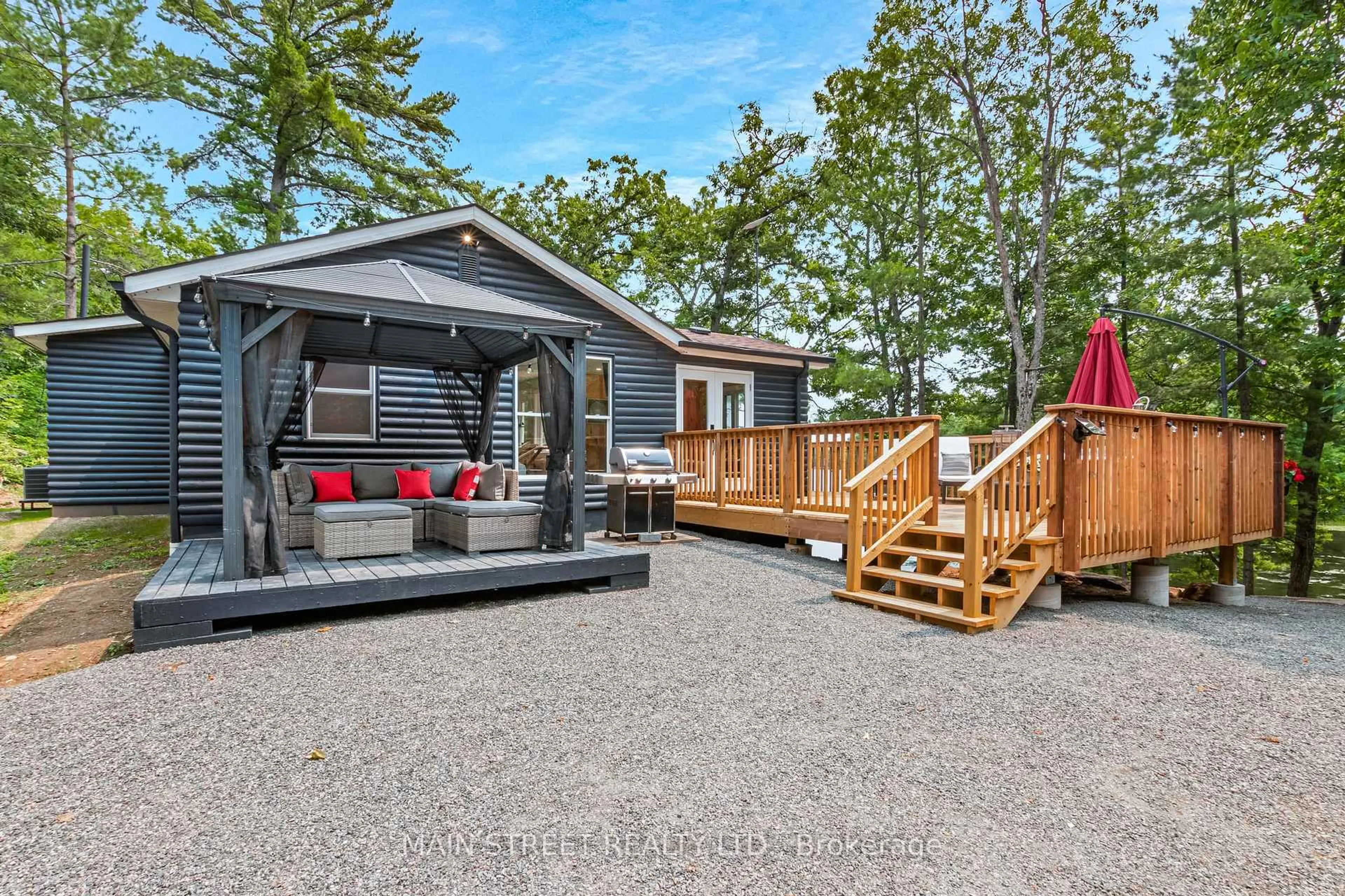 Patio, water/lake/river/ocean view for 3127 Grange Ave, Severn Ontario P0E 1N0
