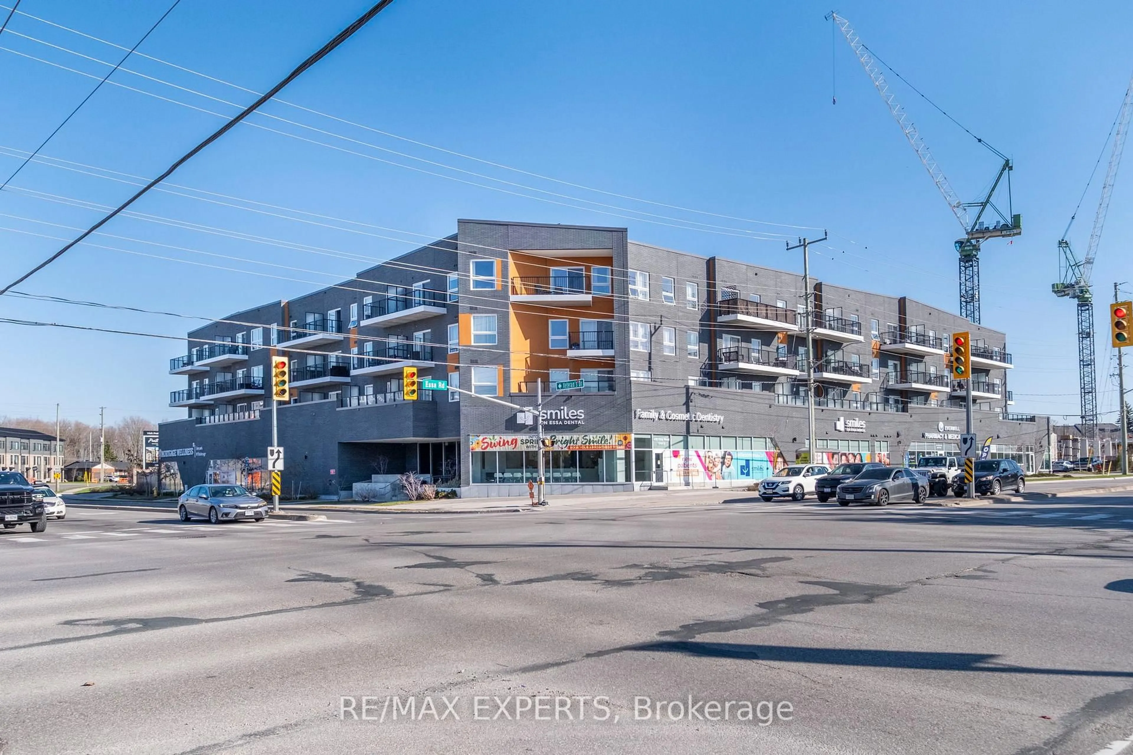 Unknown for 430 Essa Rd #325, Barrie Ontario L4N 9C6