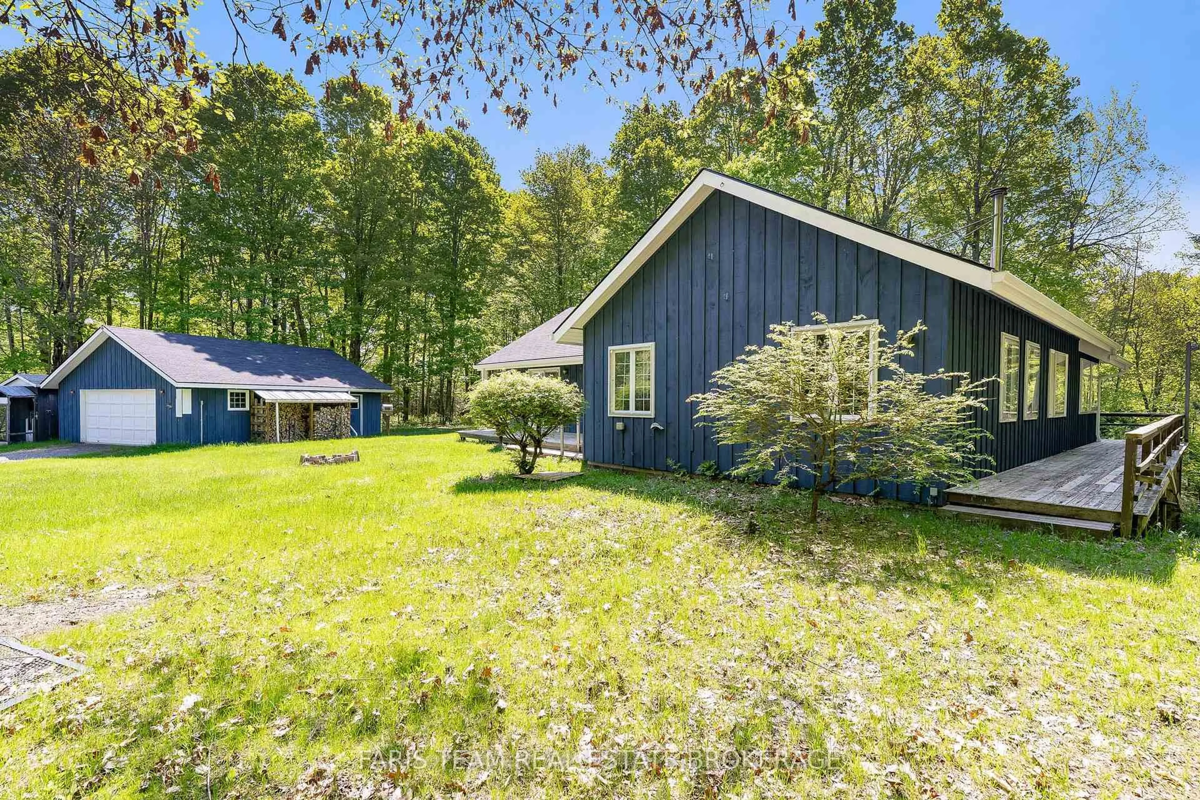 Patio, forest/trees view for 741 Ingram Rd, Oro-Medonte Ontario L0K 1E0
