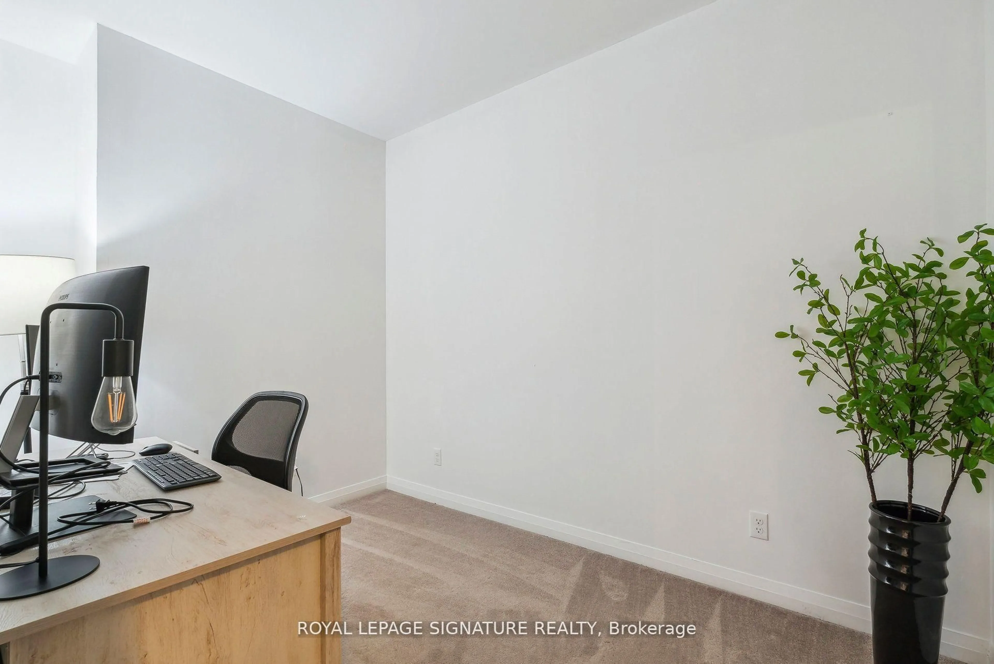 A pic of a room for 54 Koda St #205, Barrie Ontario L9J 0J6