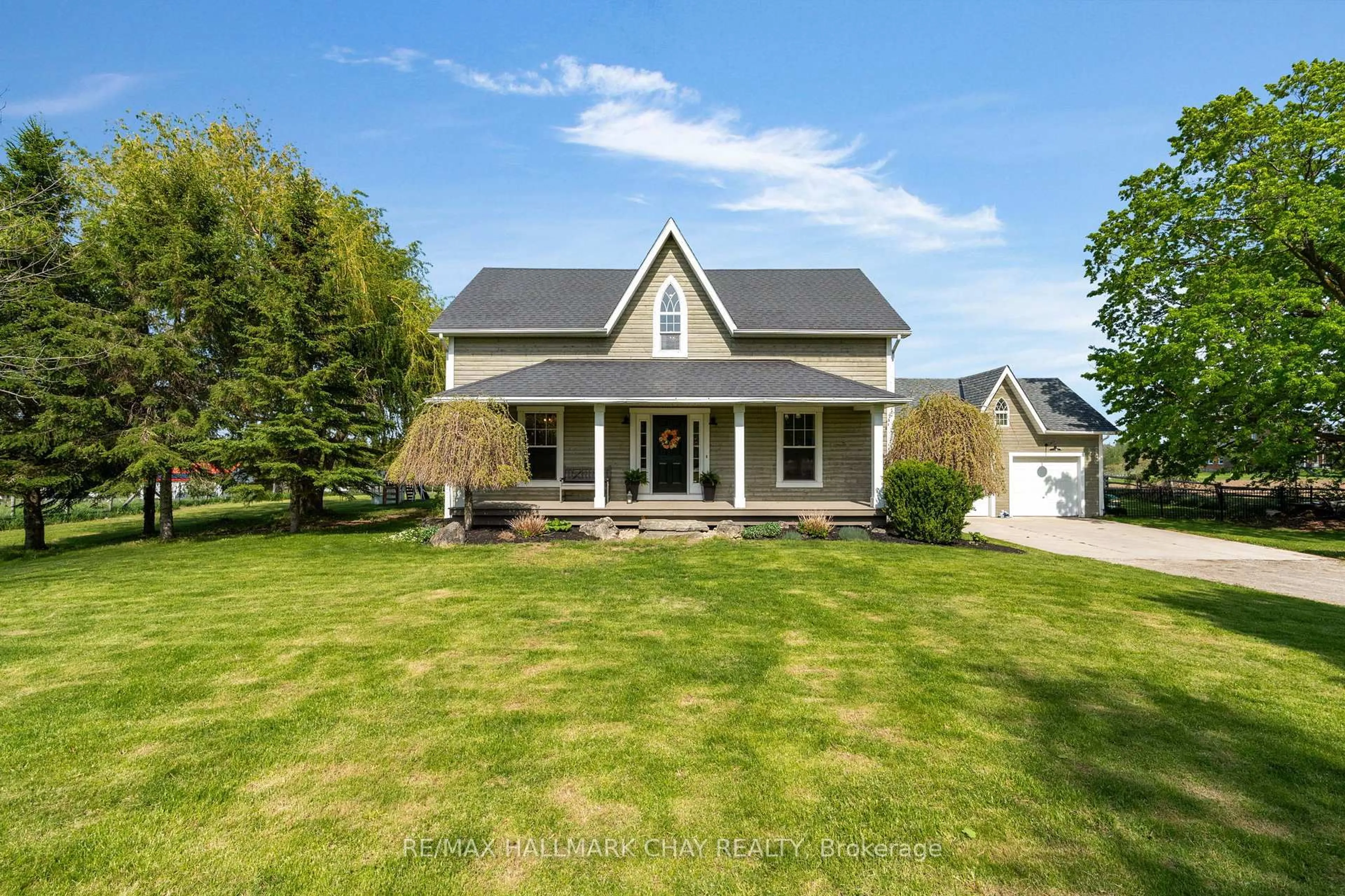 Home with vinyl exterior material, street for 1595 County 42 Rd, Clearview Ontario L0M 1S0