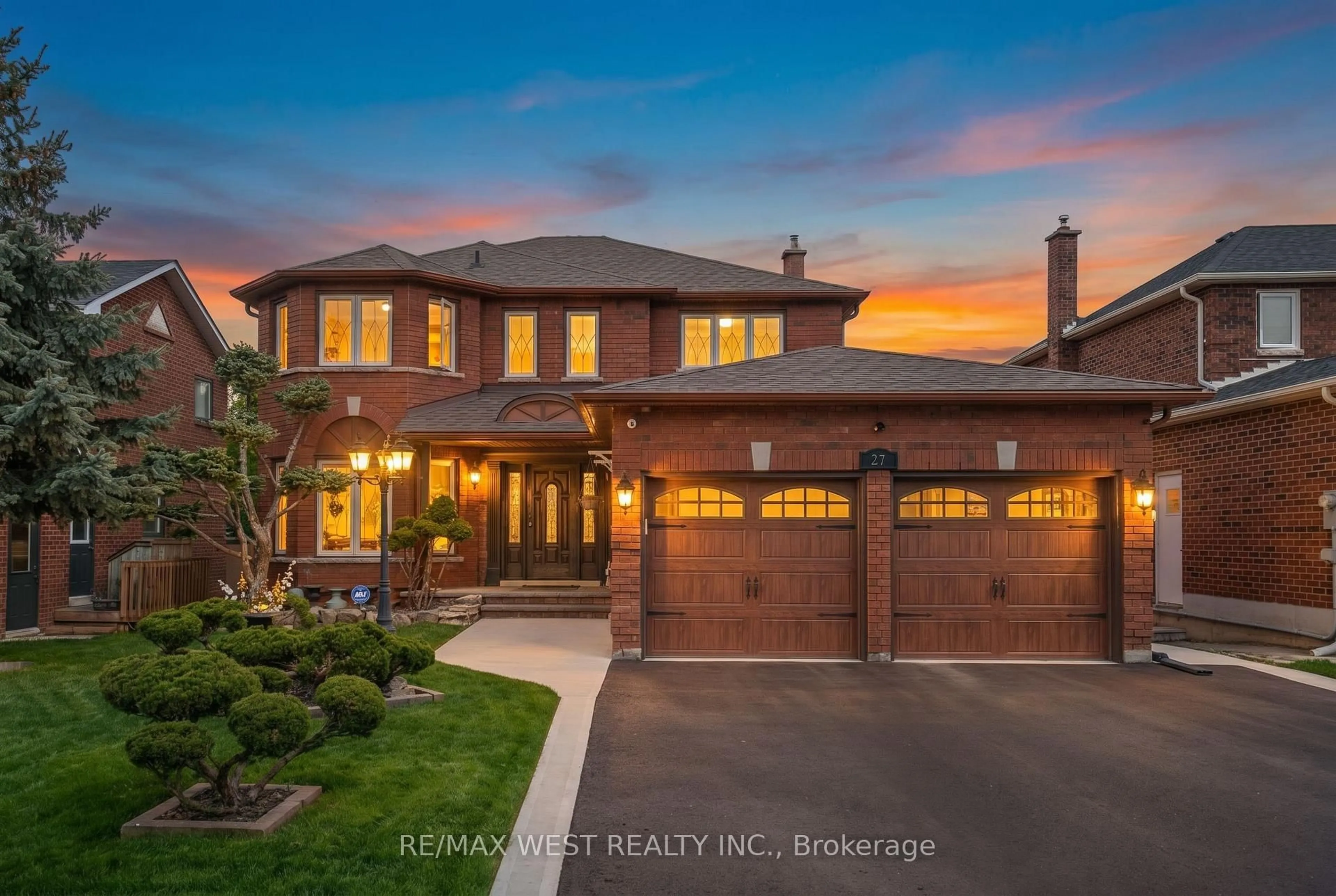 Home with brick exterior material, street for 27 Golden Meadow Rd, Barrie Ontario L4N 7E6