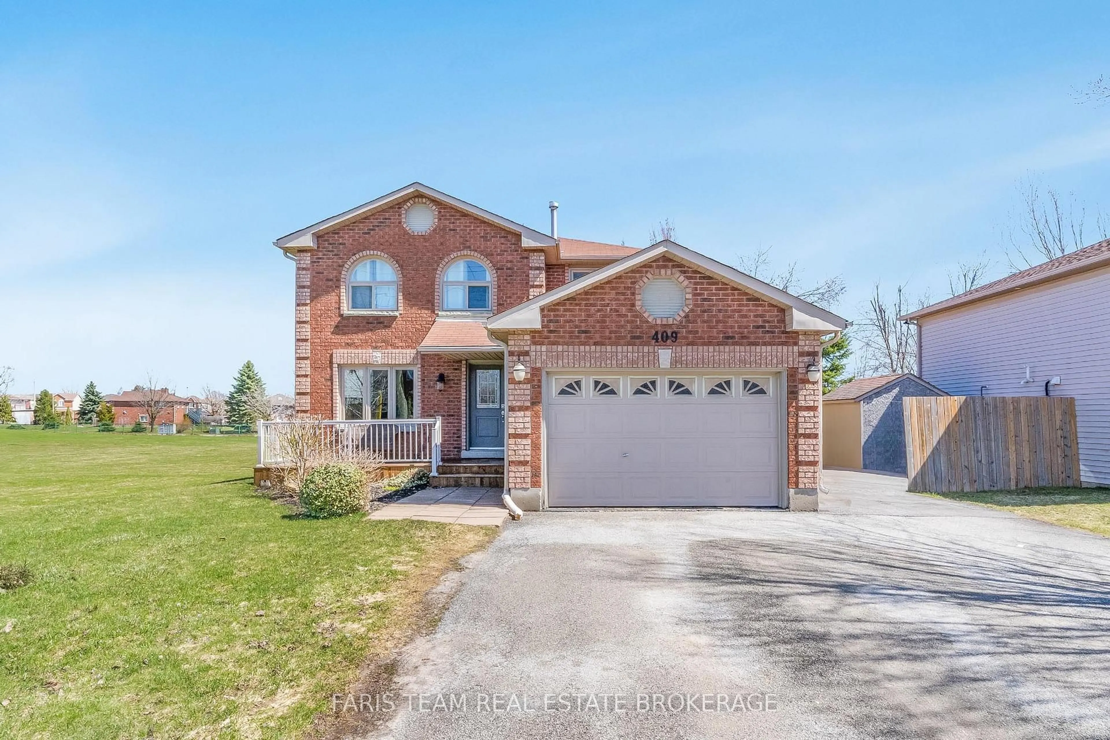 Home with brick exterior material, street for 409 Anne St, Barrie Ontario L4N 7A4