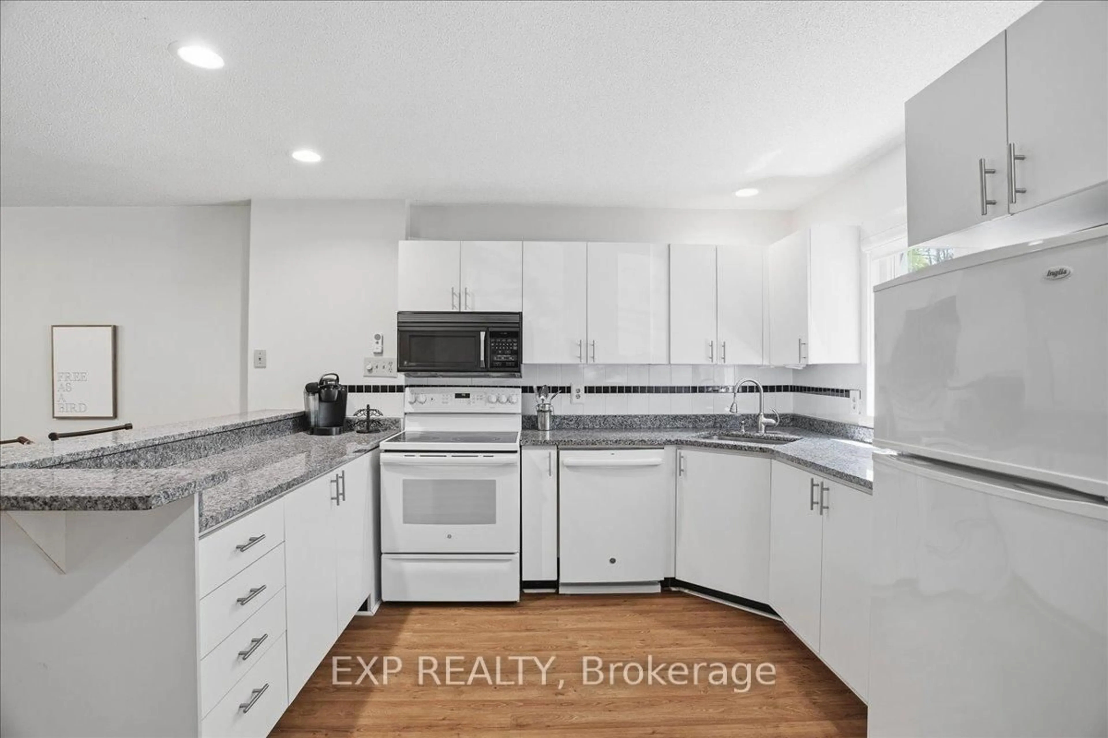 Unknown for 576 Oxbow Cres #16, Collingwood Ontario L9Y 5B4