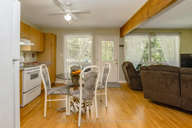 2 Ridout Crt, Tiny 5