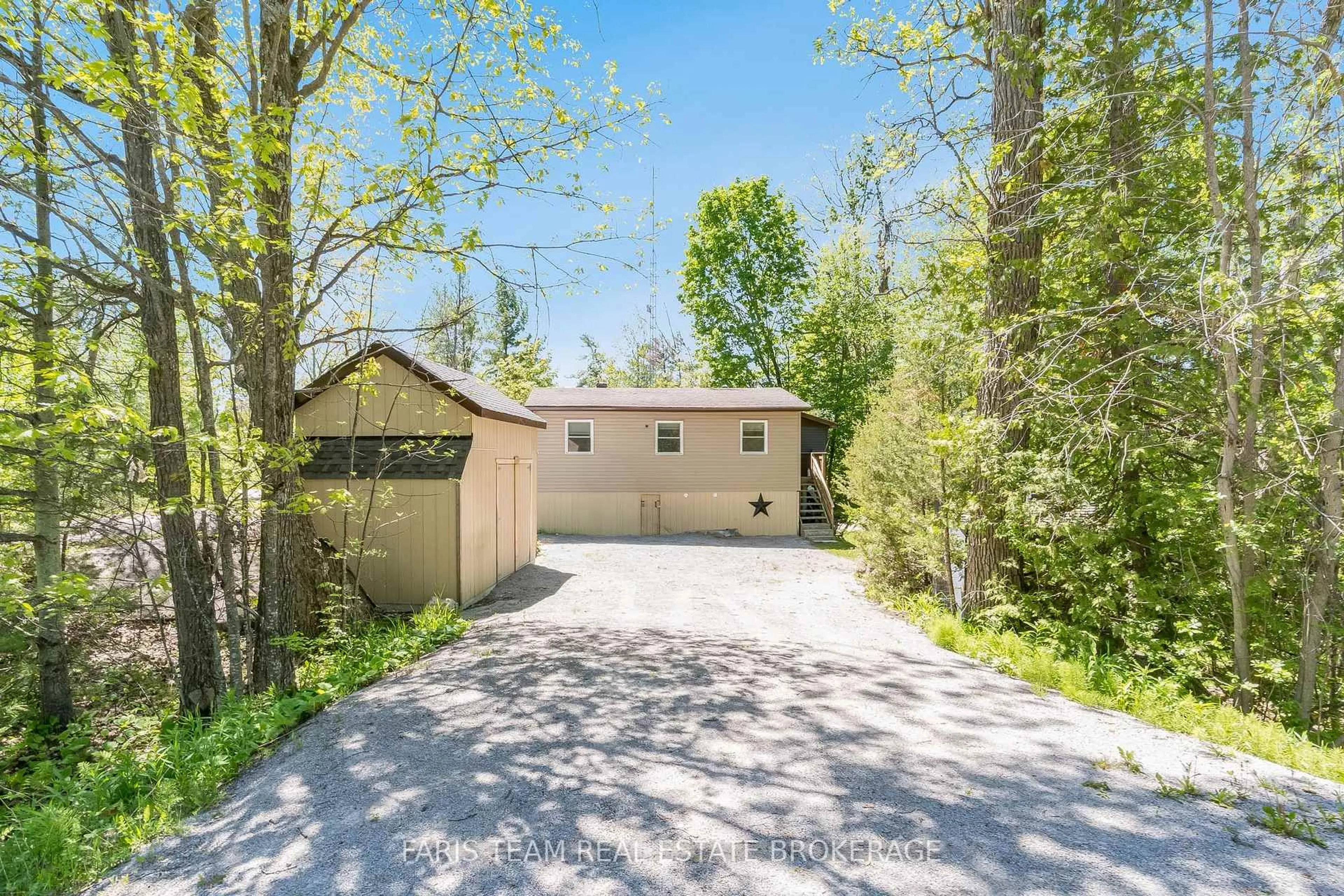 Unknown for 62 Forest Harbour Pkwy, Tay Ontario L0K 1E0