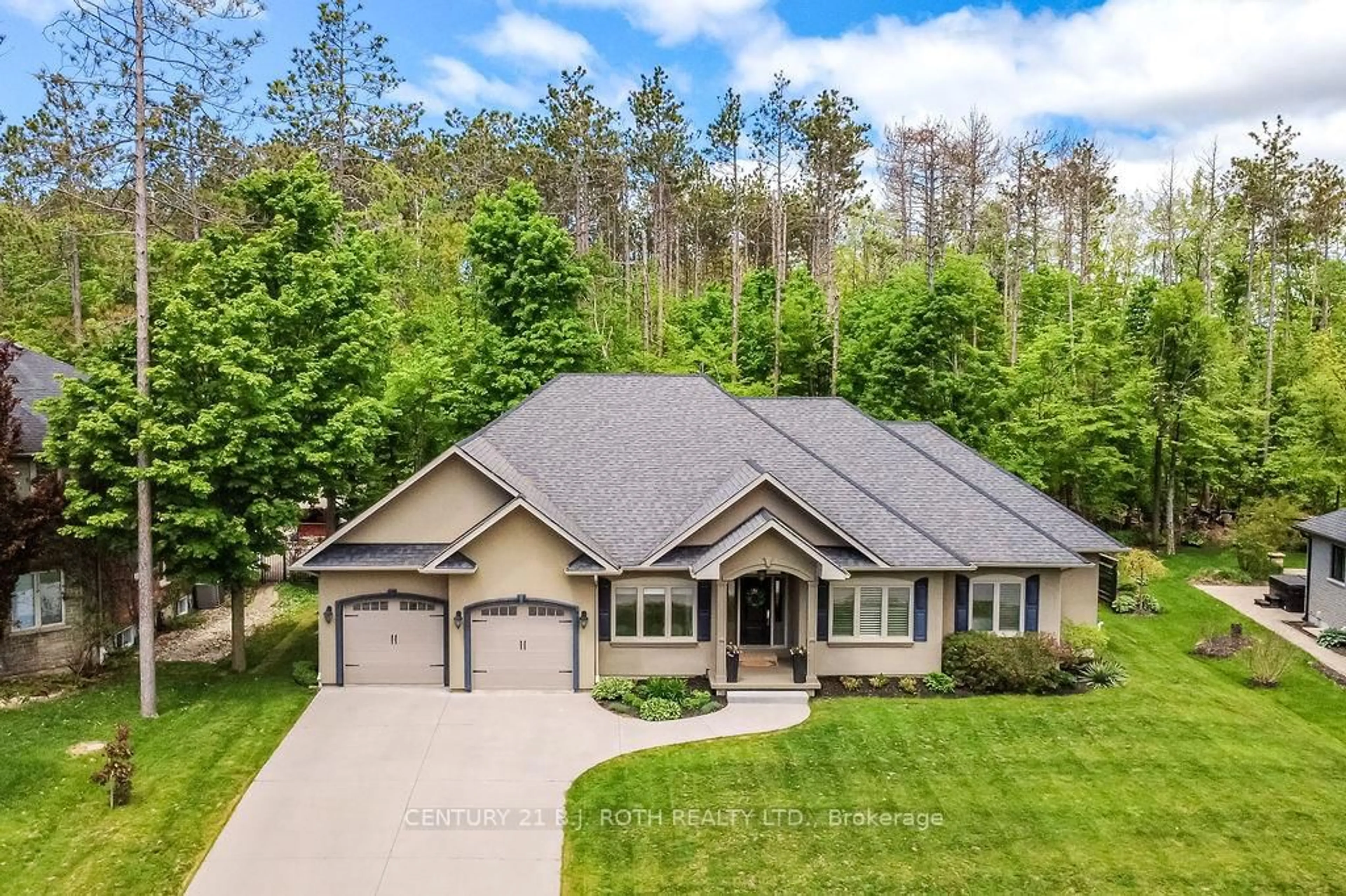 Unknown for 33 Reilly's Ru, Springwater Ontario L0L 1Y3