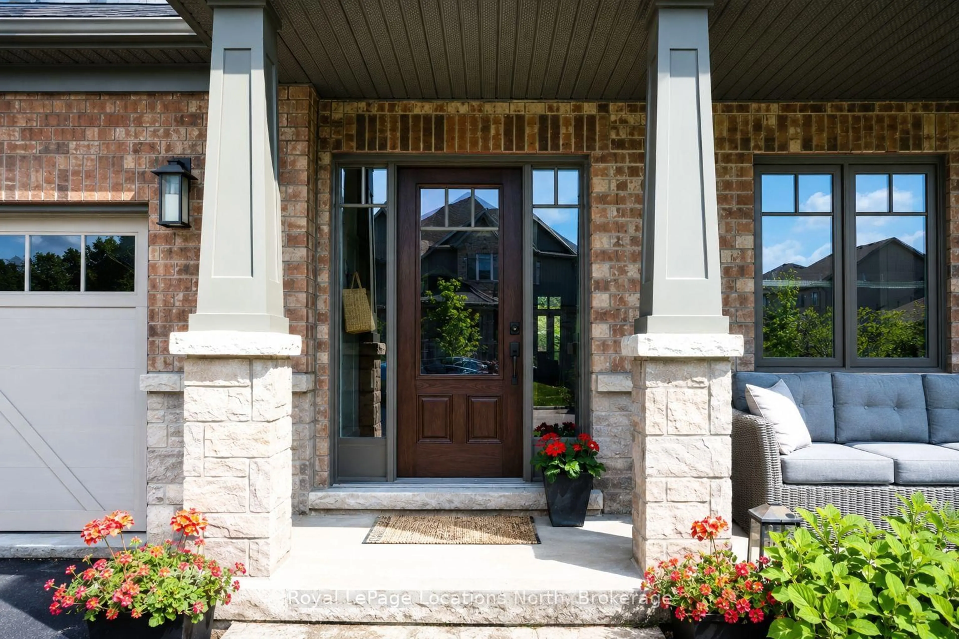 Home with brick exterior material, street for 70 Plewes Dr, Collingwood Ontario L9Y 3B7