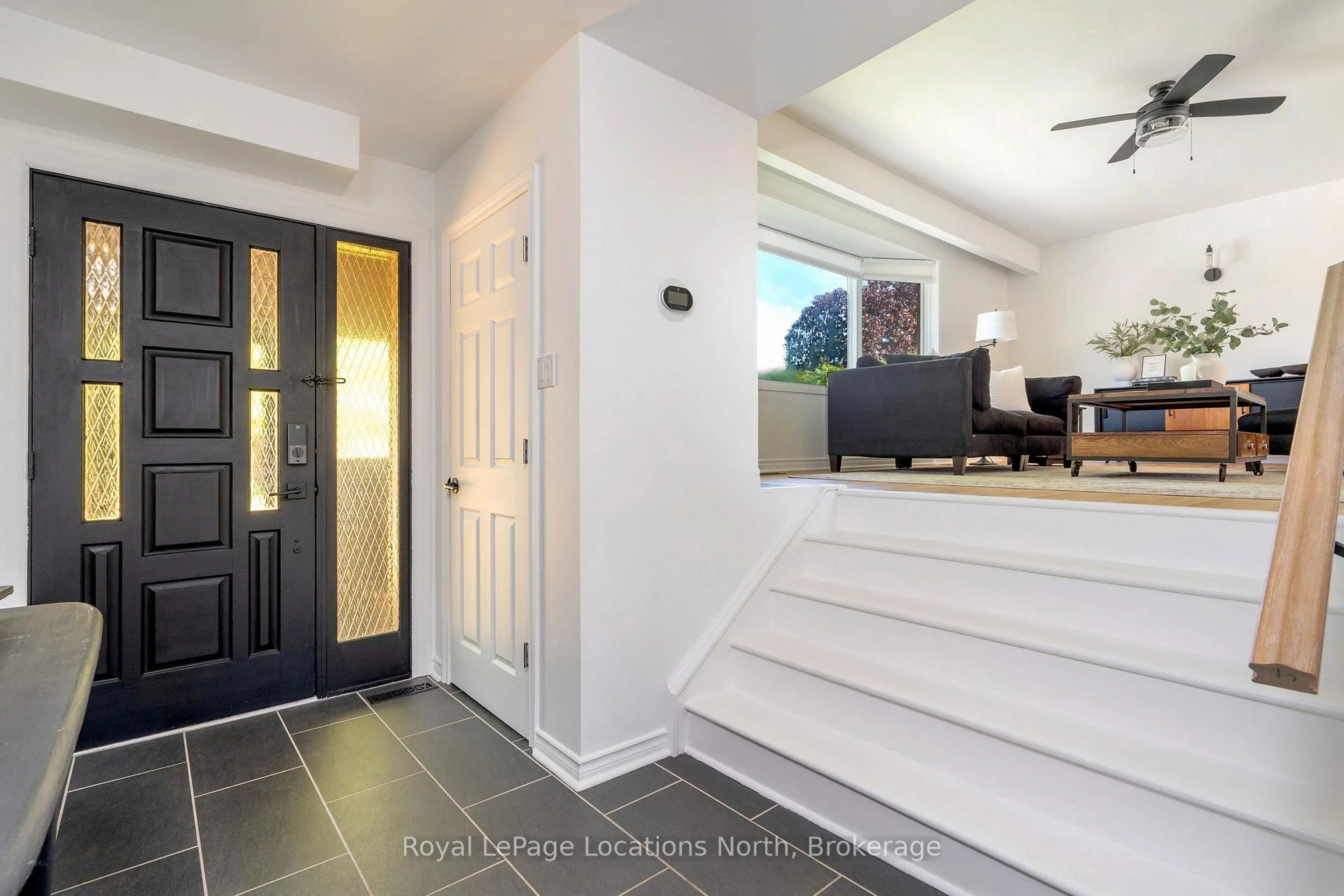 Indoor entryway for 26 Dickson Rd, Collingwood Ontario L9Y 2X3