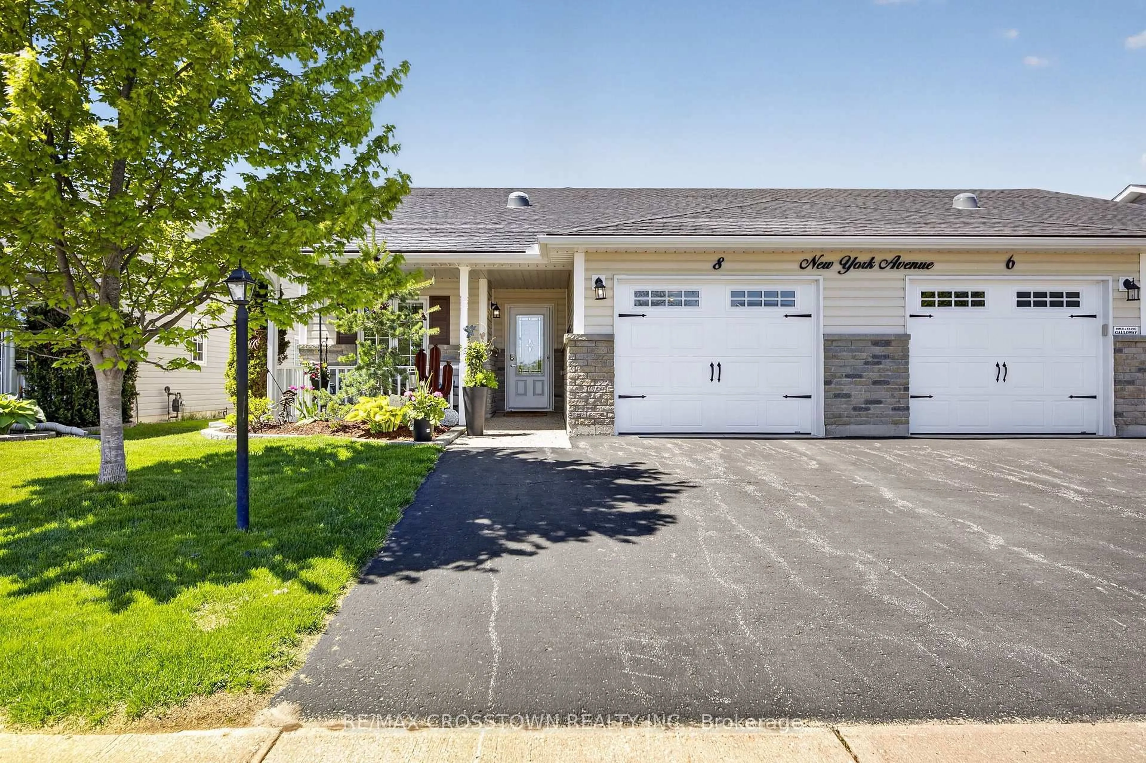 Unknown for 8 NEW YORK Ave, Wasaga Beach Ontario L9Z 3A8