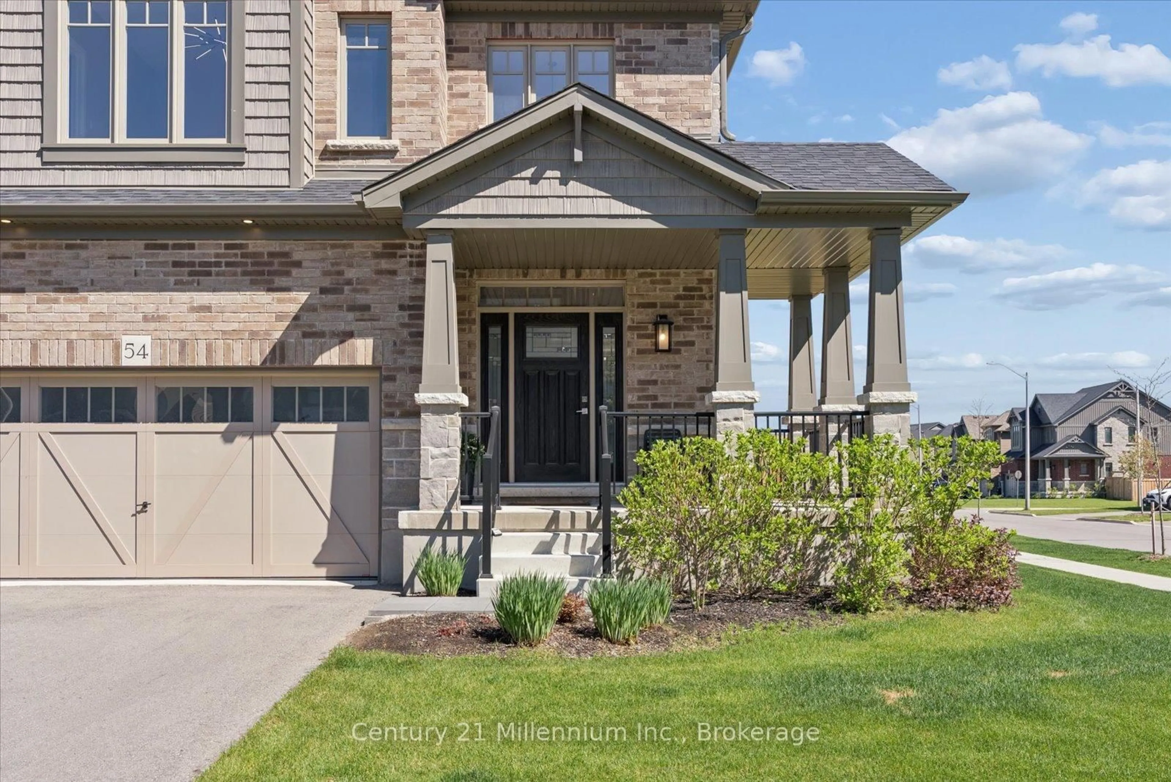 Home with brick exterior material, street for 54 Maidens Cres, Collingwood Ontario L9Y 5M4