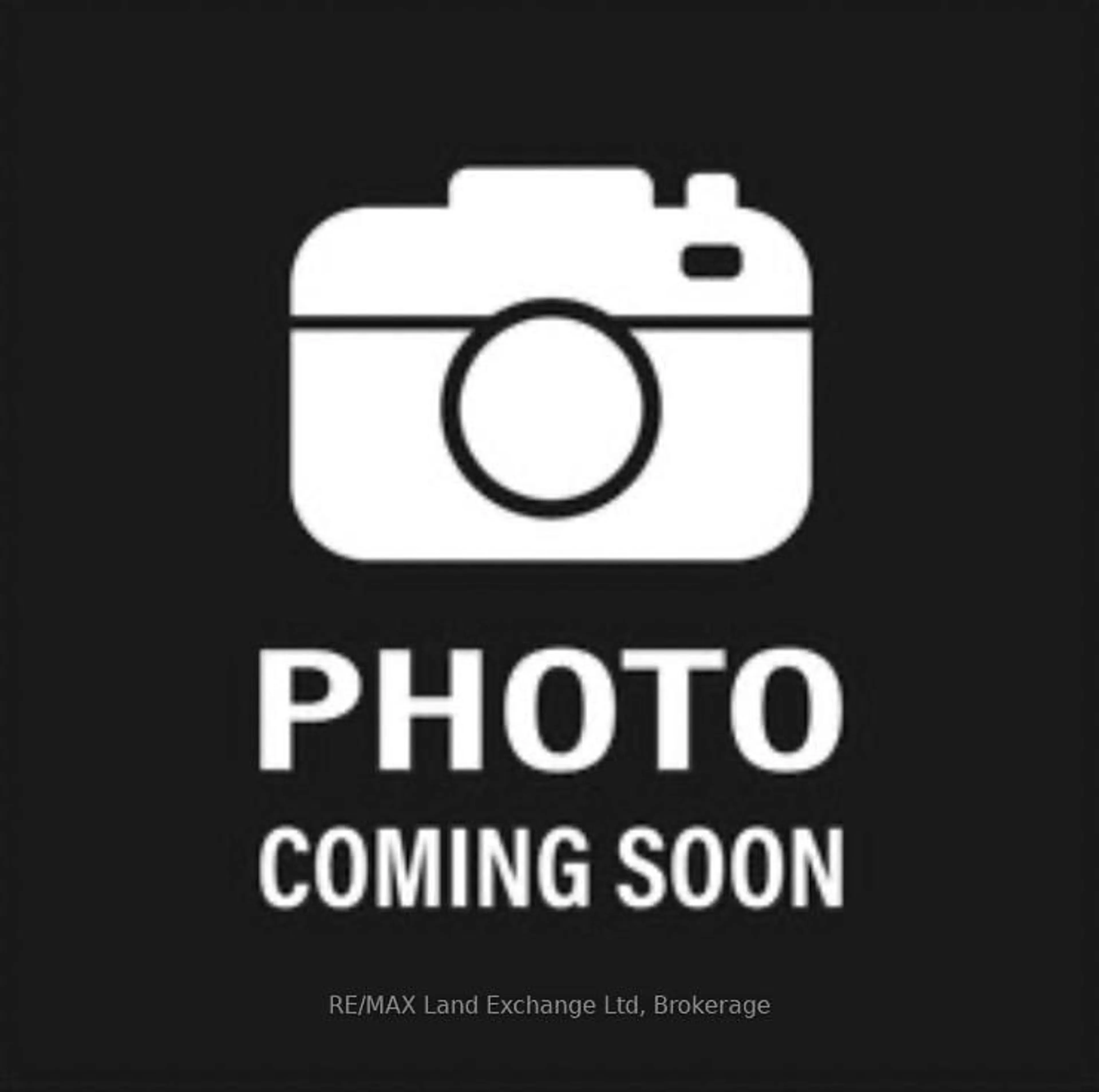 Blurry image for 836 Victoria St, Midland Ontario L4R 1B6