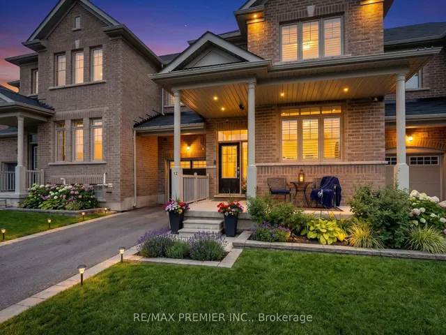 12 Pearcey Cres, Barrie 2