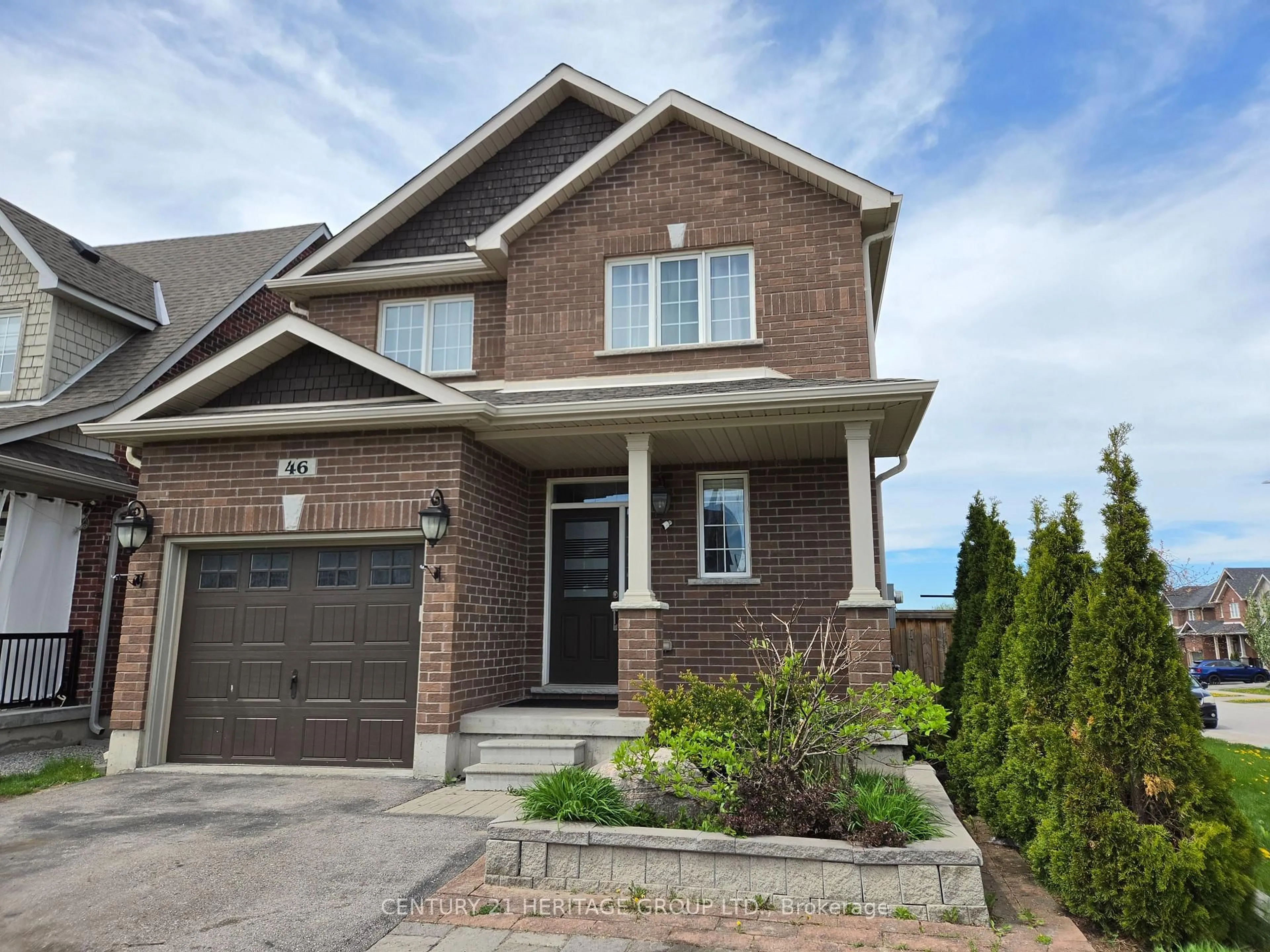 Home with brick exterior material, street for 46 NATHAN Cres, Barrie Ontario L4N 0S2