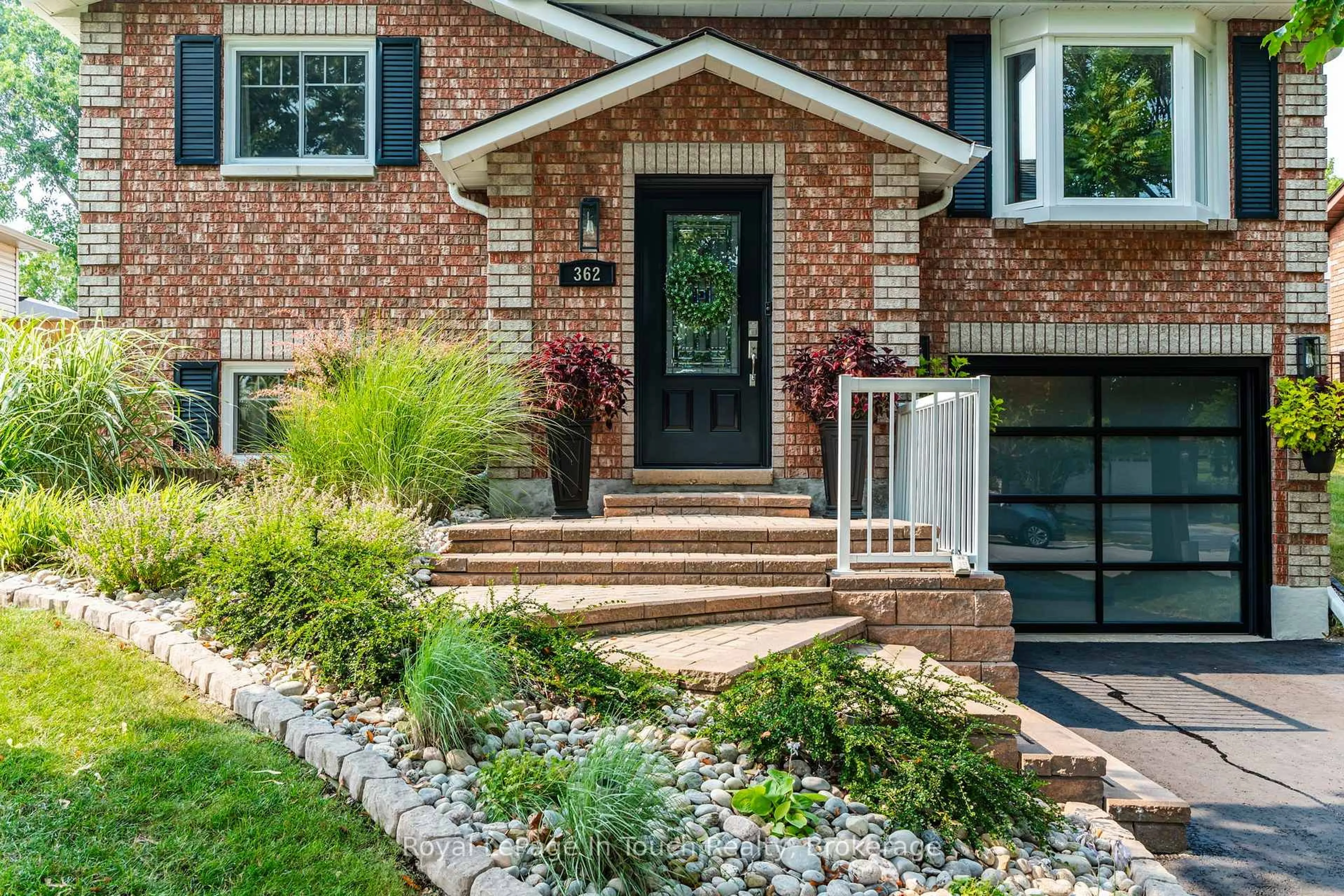 Home with brick exterior material, street for 362 Galloway Blvd, Midland Ontario L4R 5B2