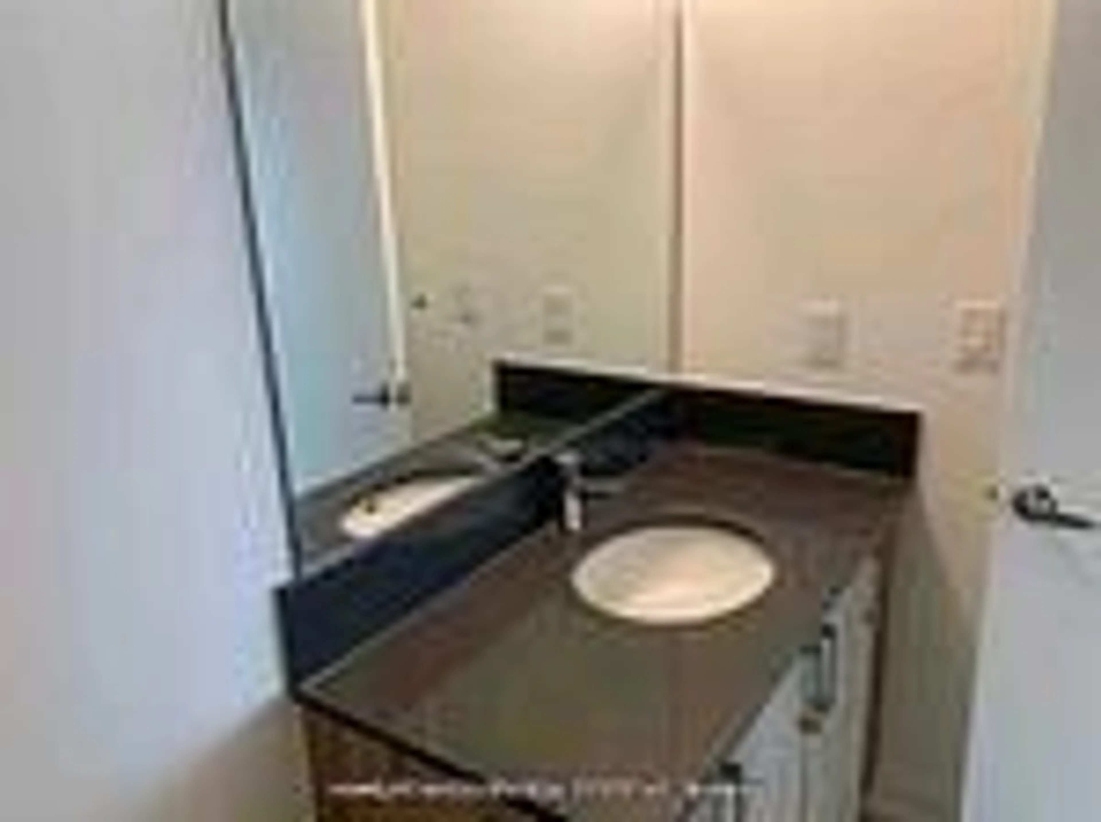 Standard bathroom, unknown for 58 Lakeside Terr #911, Barrie Ontario L4M 0H9