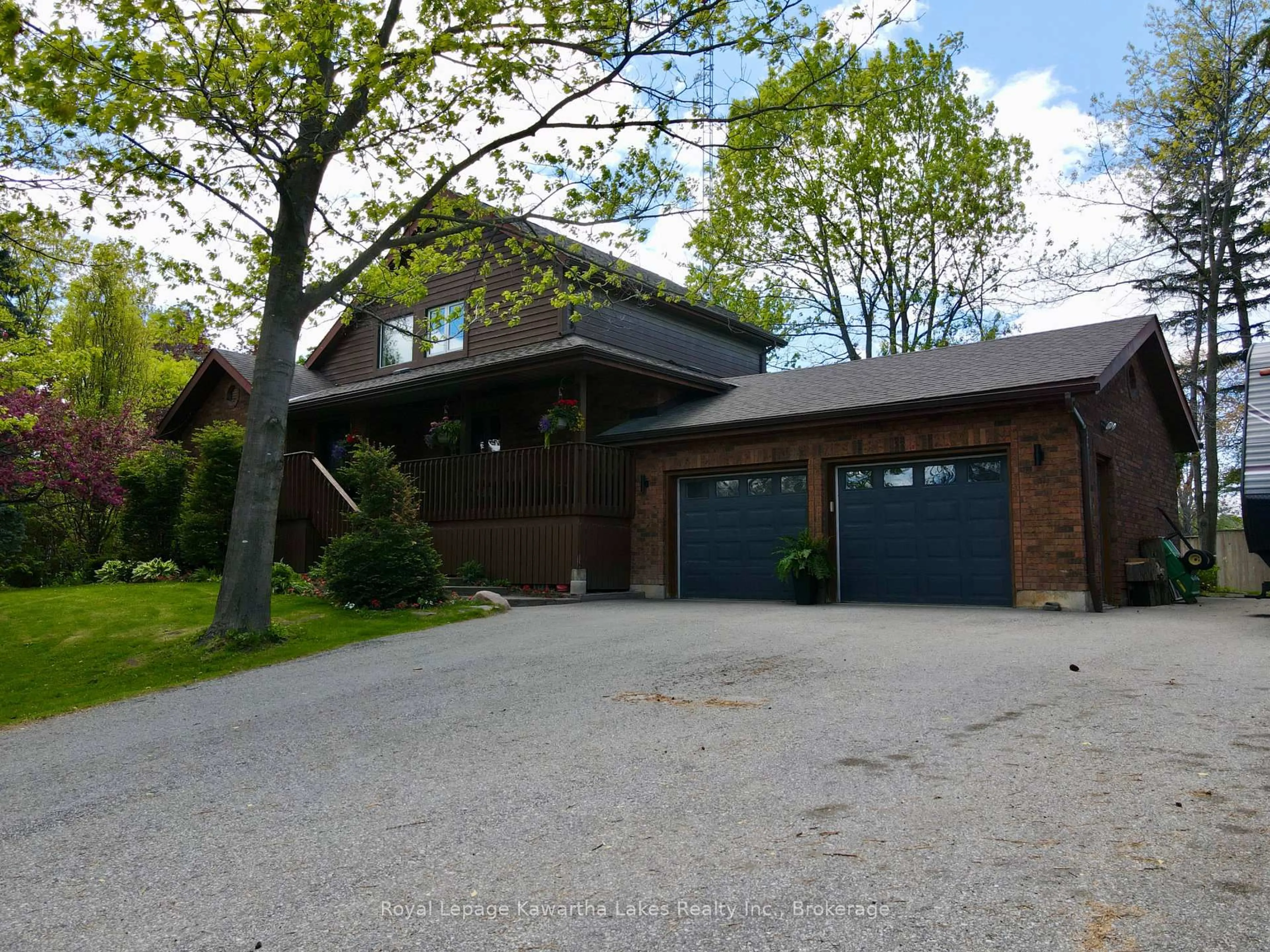 A pic from outside/outdoor area/front of a property/back of a property/a pic from drone, street for 1638 Road 51 County Rd, Ramara Ontario L0K 1B0