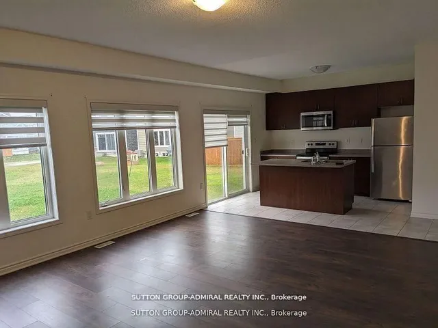 23 Hills Thistle Dr, Wasaga Beach 3