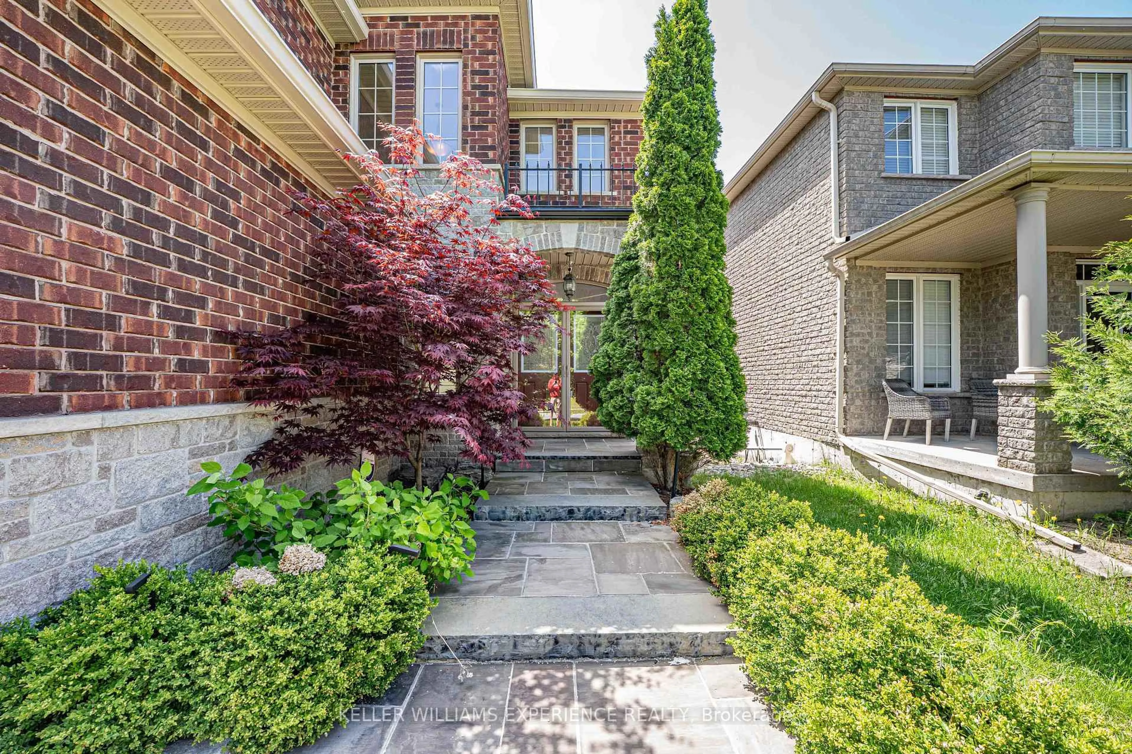 Home with brick exterior material, street for 169 Birkhall Pl, Barrie Ontario L4N 0K9