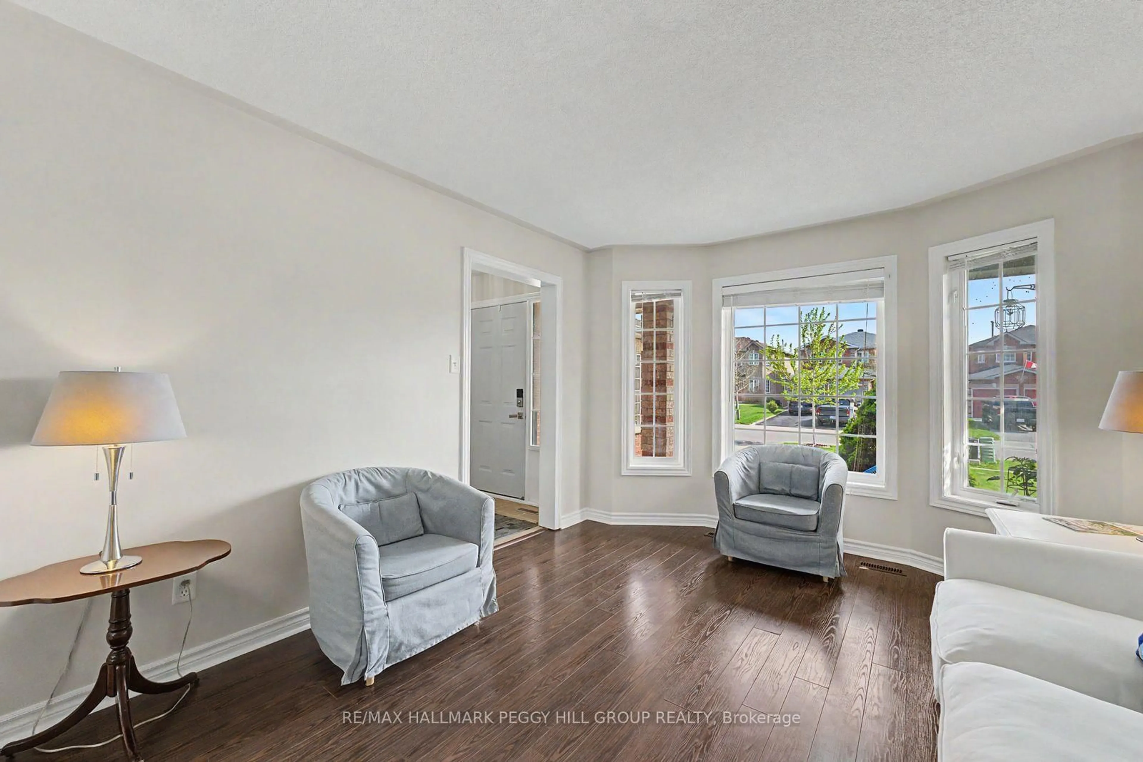 Unknown for 26 Kenwell Cres, Barrie Ontario L4N 0A4