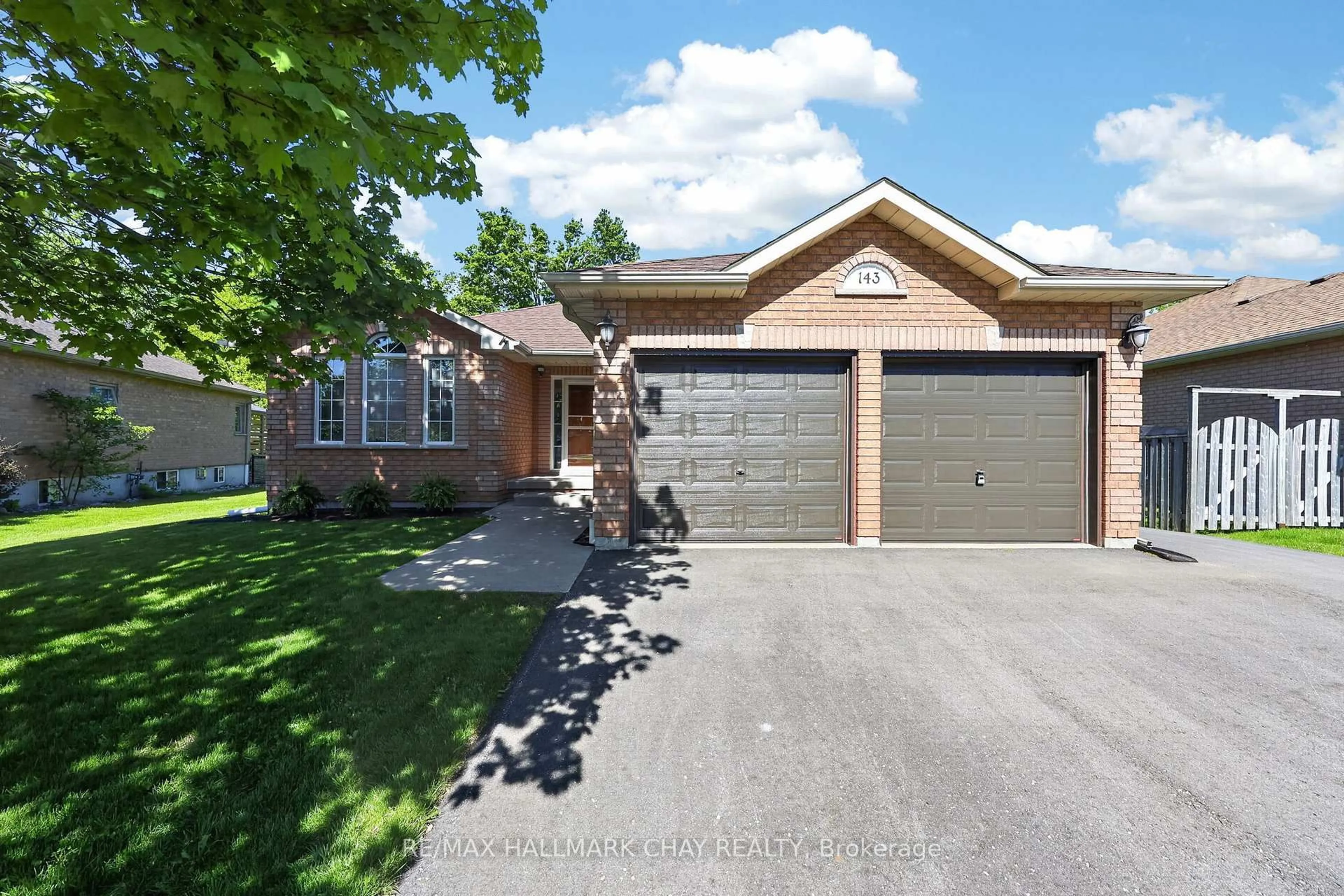 Home with brick exterior material, street for 143 Emms Dr, Barrie Ontario L4N 8H7