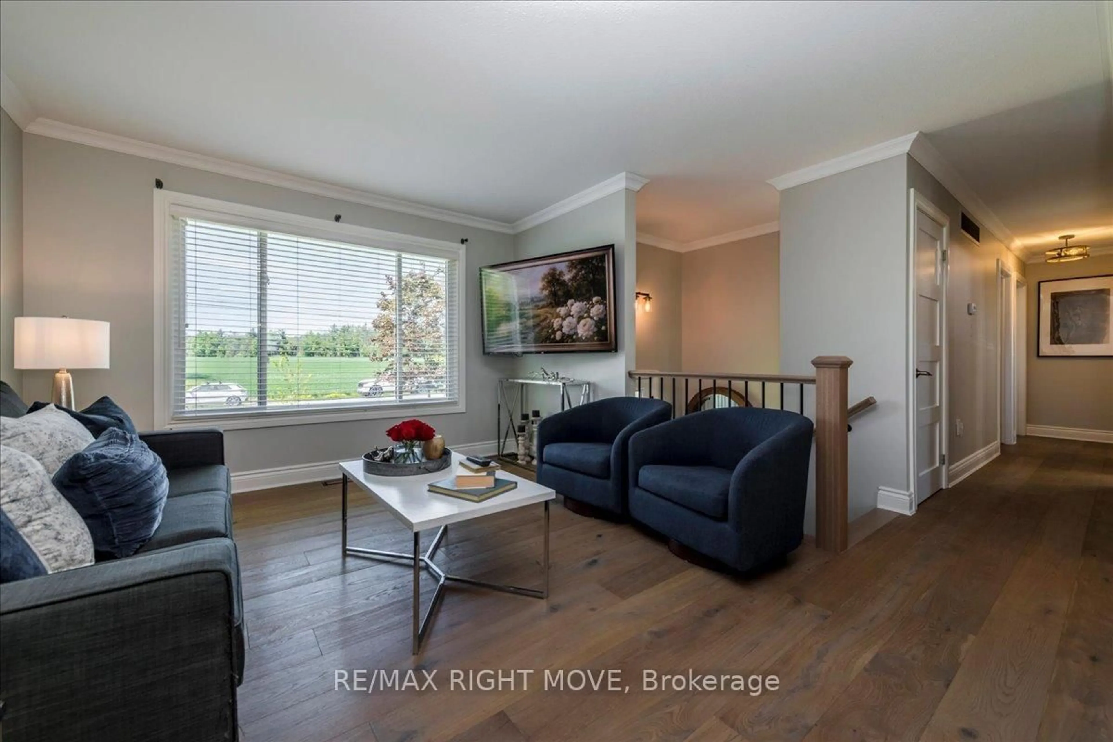 Living room with furniture, unknown for 3569 Brennan Line, Severn Ontario L3V 0W3