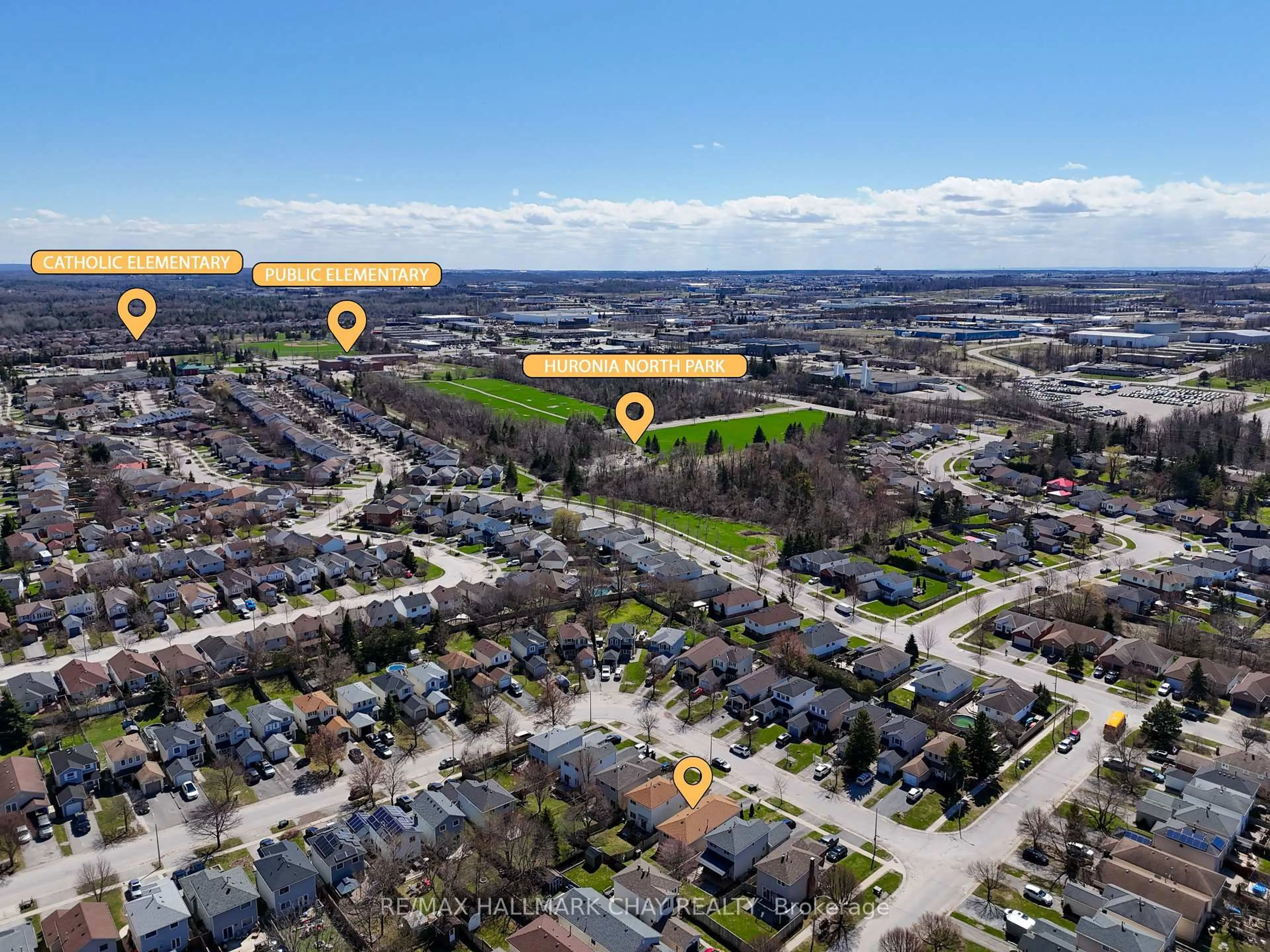 A pic from outside/outdoor area/front of a property/back of a property/a pic from drone, street for 6 D'ambrosio Dr, Barrie Ontario L4N 6V5