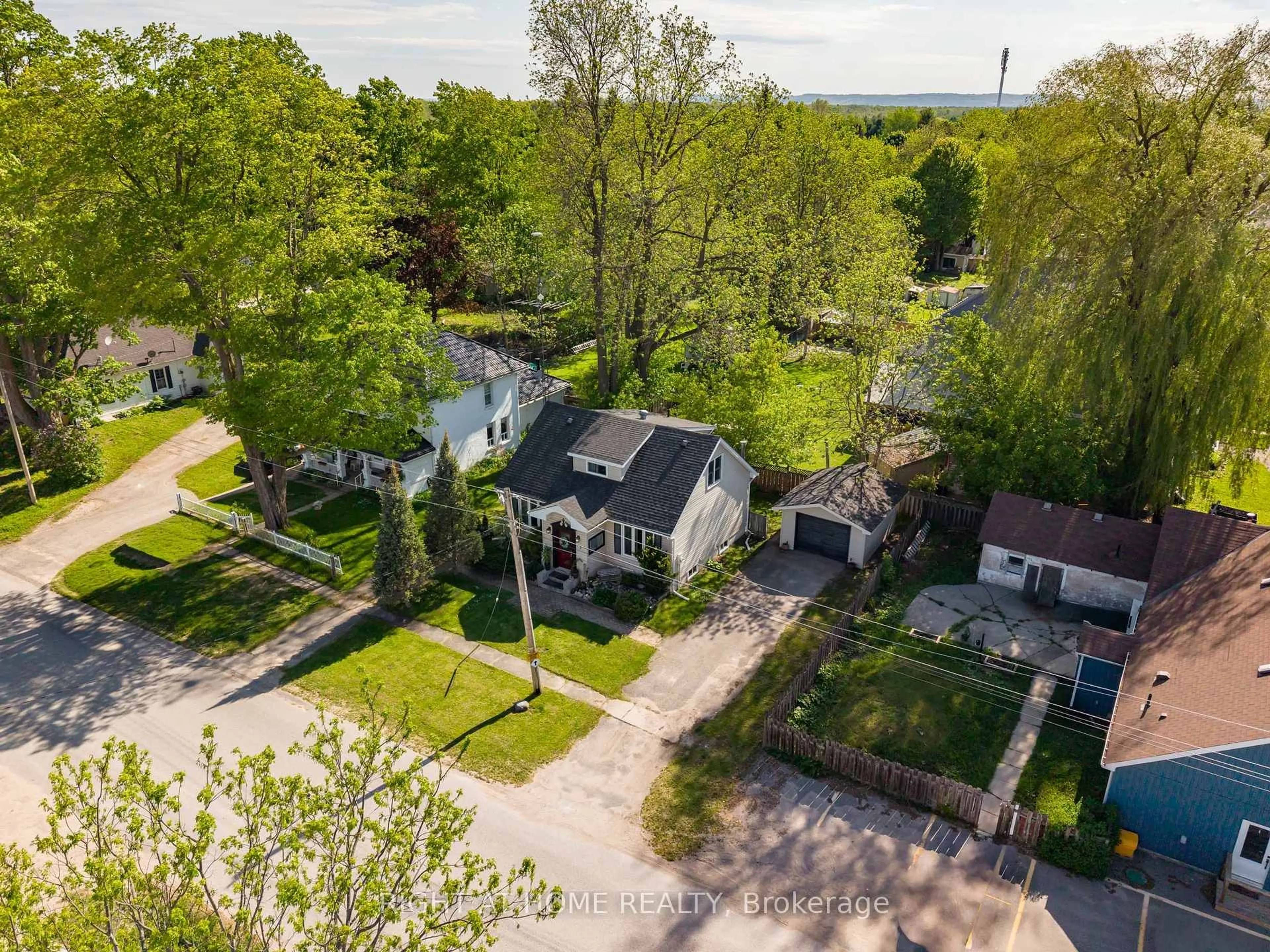 A pic from outside/outdoor area/front of a property/back of a property/a pic from drone, street for 2 Hogback Rd, Clearview Ontario L0M 1N0